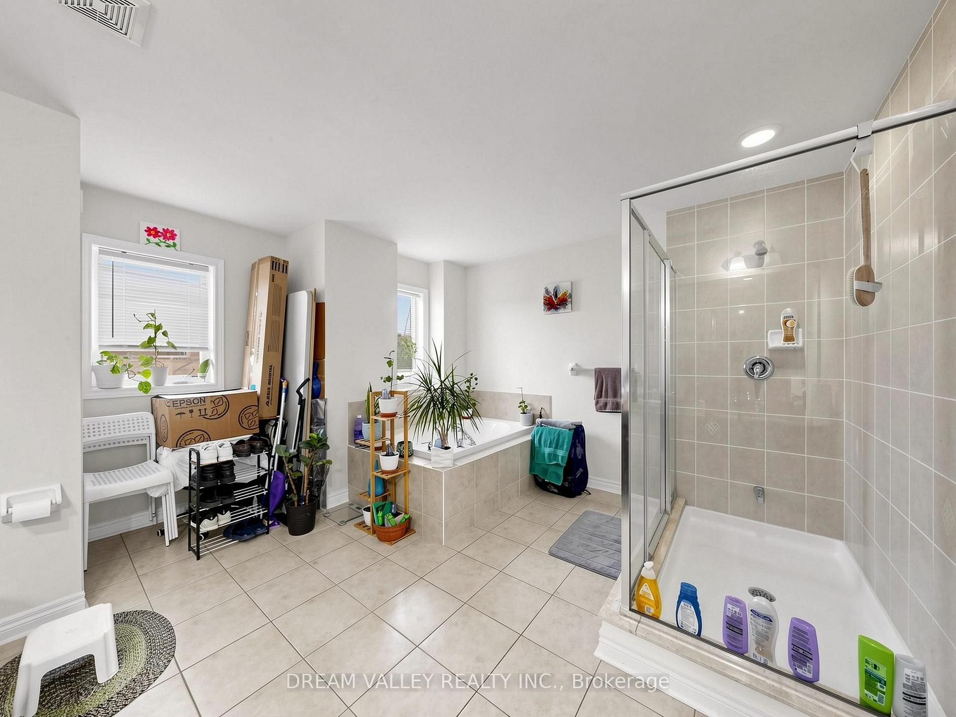 Photo 21 of 8 Zezel Way, Scarborough, Dorset Park — HOMEH