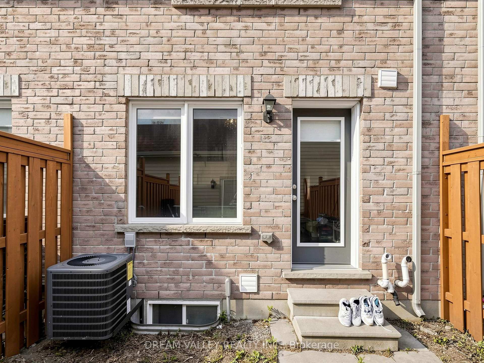 Photo 29 of 8 Zezel Way, Scarborough, Dorset Park — HOMEH