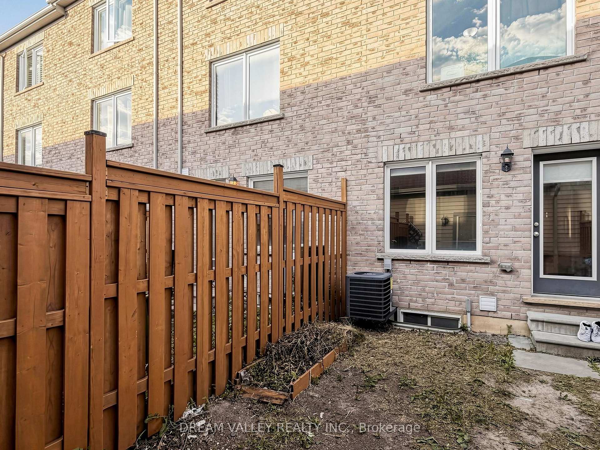 Photo 30 of 8 Zezel Way, Scarborough, Dorset Park — HOMEH