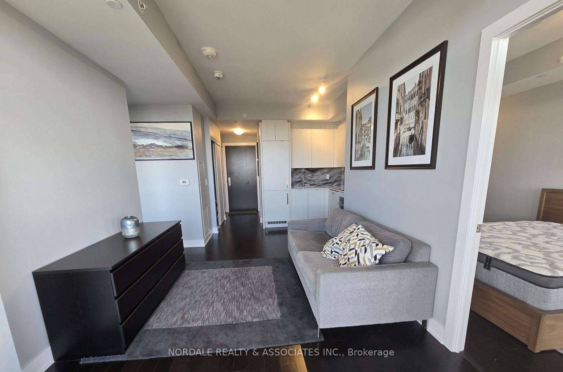 Photo 13 of Unit 1501, 181 Bedford Road, Toronto, The Annex — HOMEH