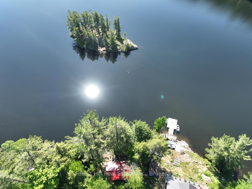 Photo 2 of 1293 Causeway Drive, Algonquin Highlands, McClintock — HOMEH