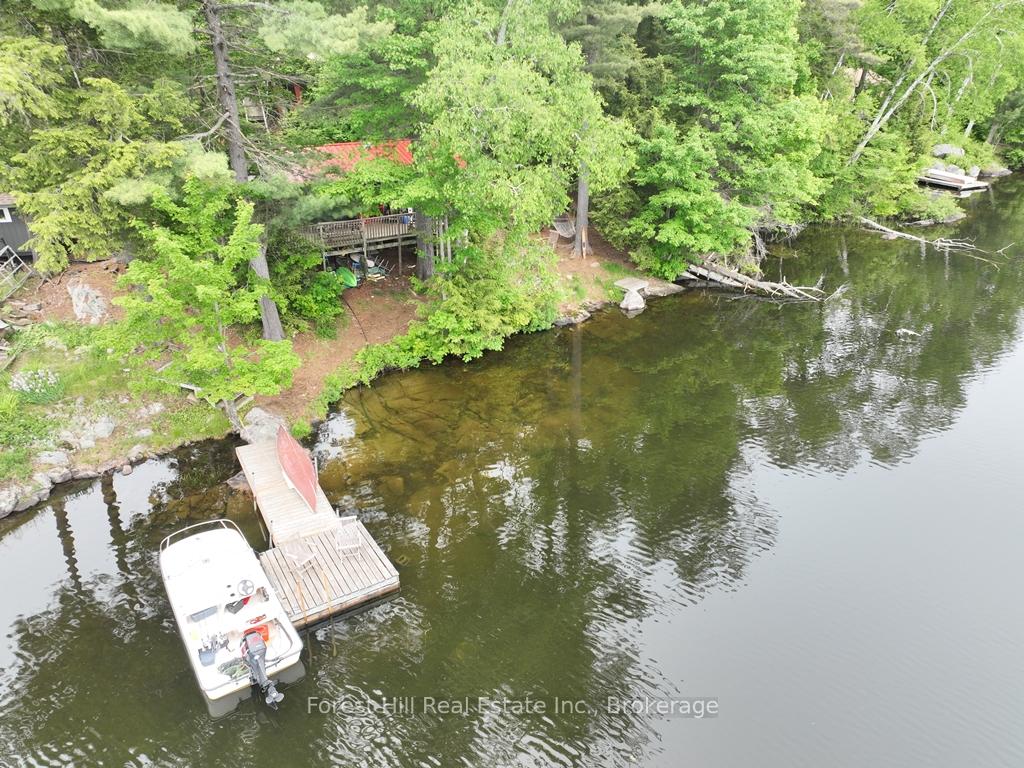 Photo 10 of 1293 Causeway Drive, Algonquin Highlands, McClintock — HOMEH