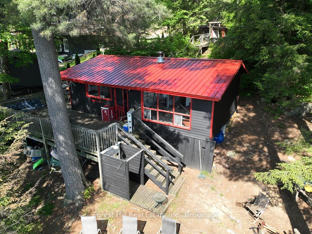 Photo 17 of 1293 Causeway Drive, Algonquin Highlands, McClintock — HOMEH