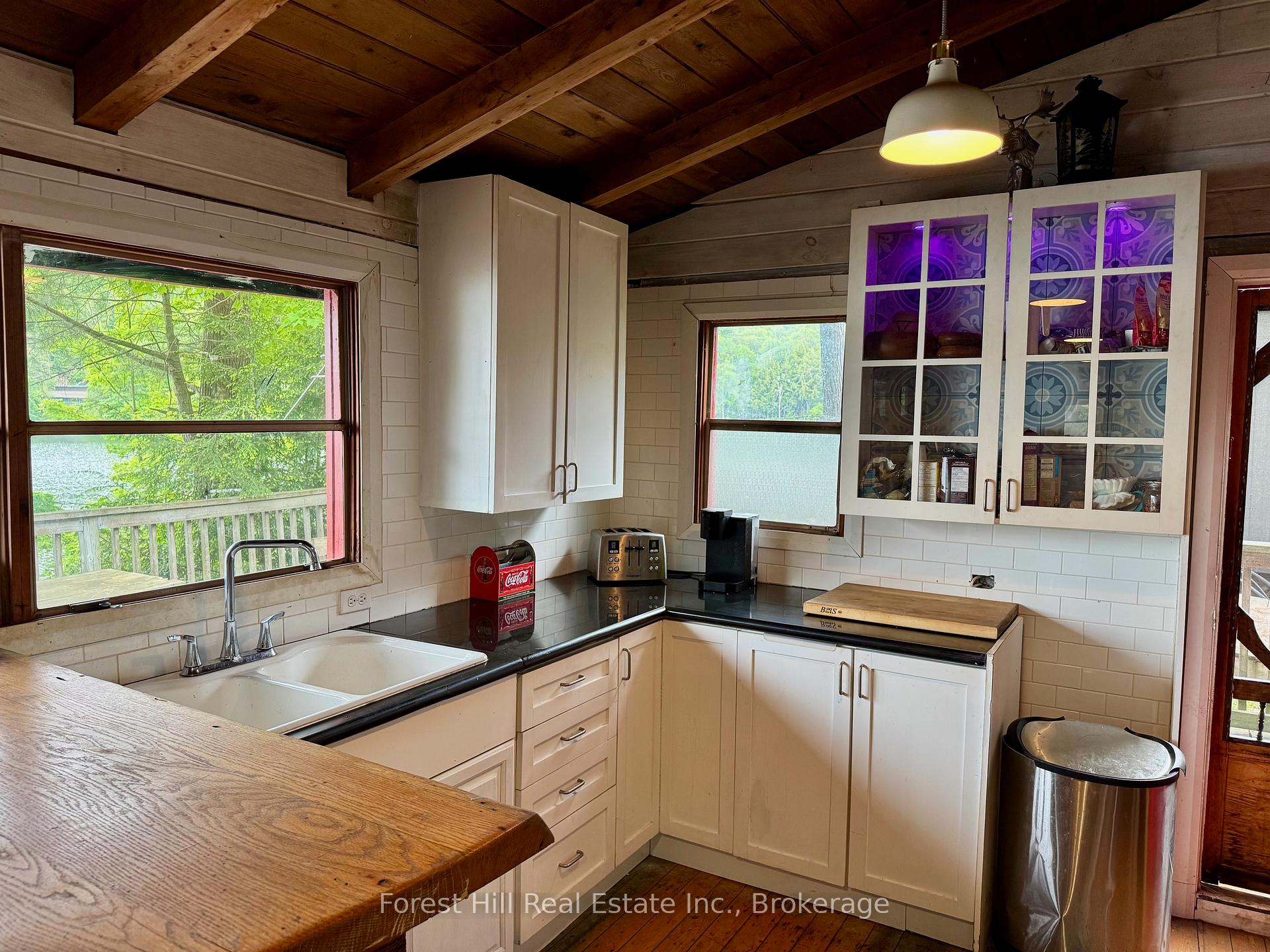 Photo 32 of 1293 Causeway Drive, Algonquin Highlands, McClintock — HOMEH