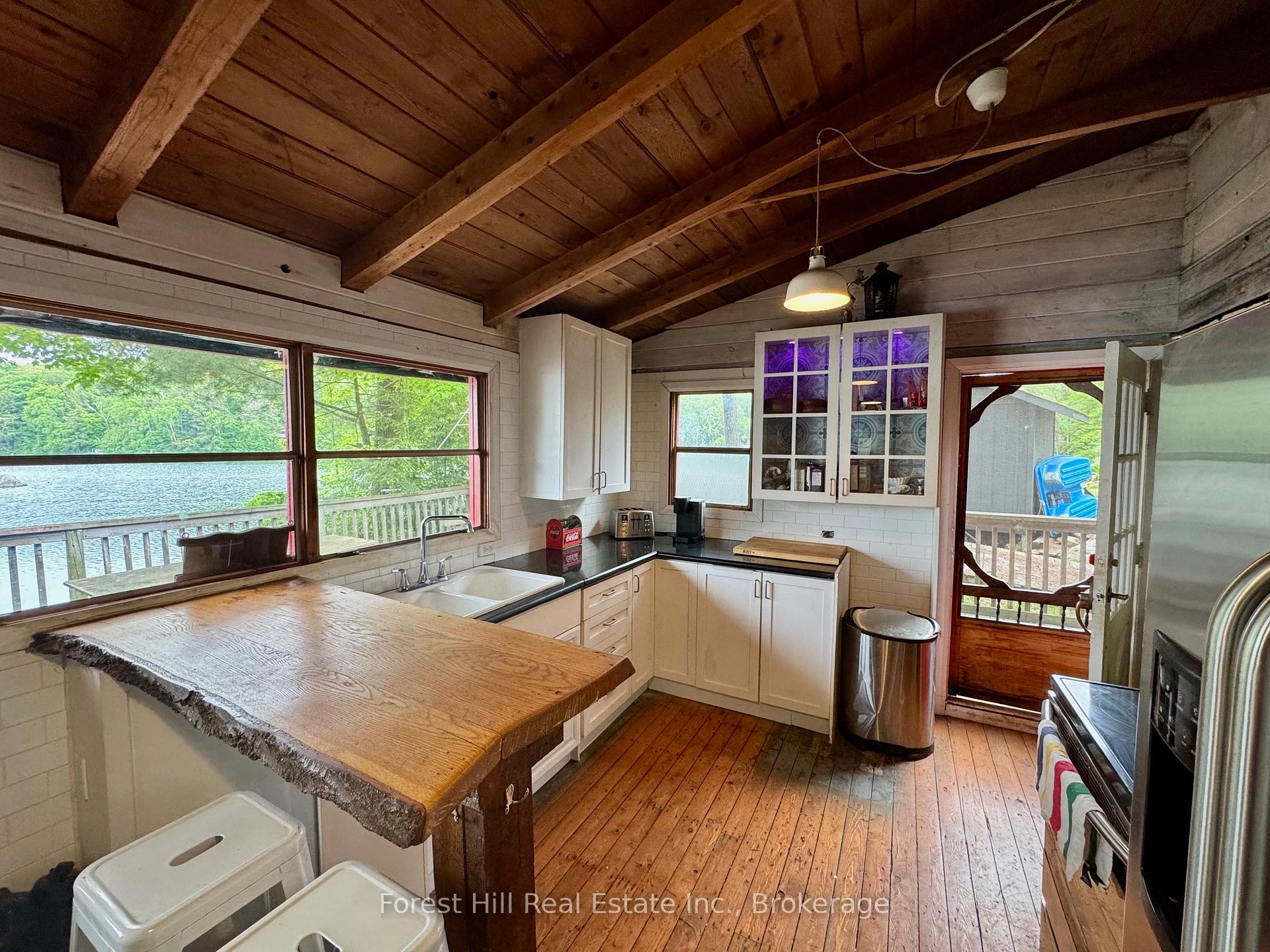 Photo 33 of 1293 Causeway Drive, Algonquin Highlands, McClintock — HOMEH