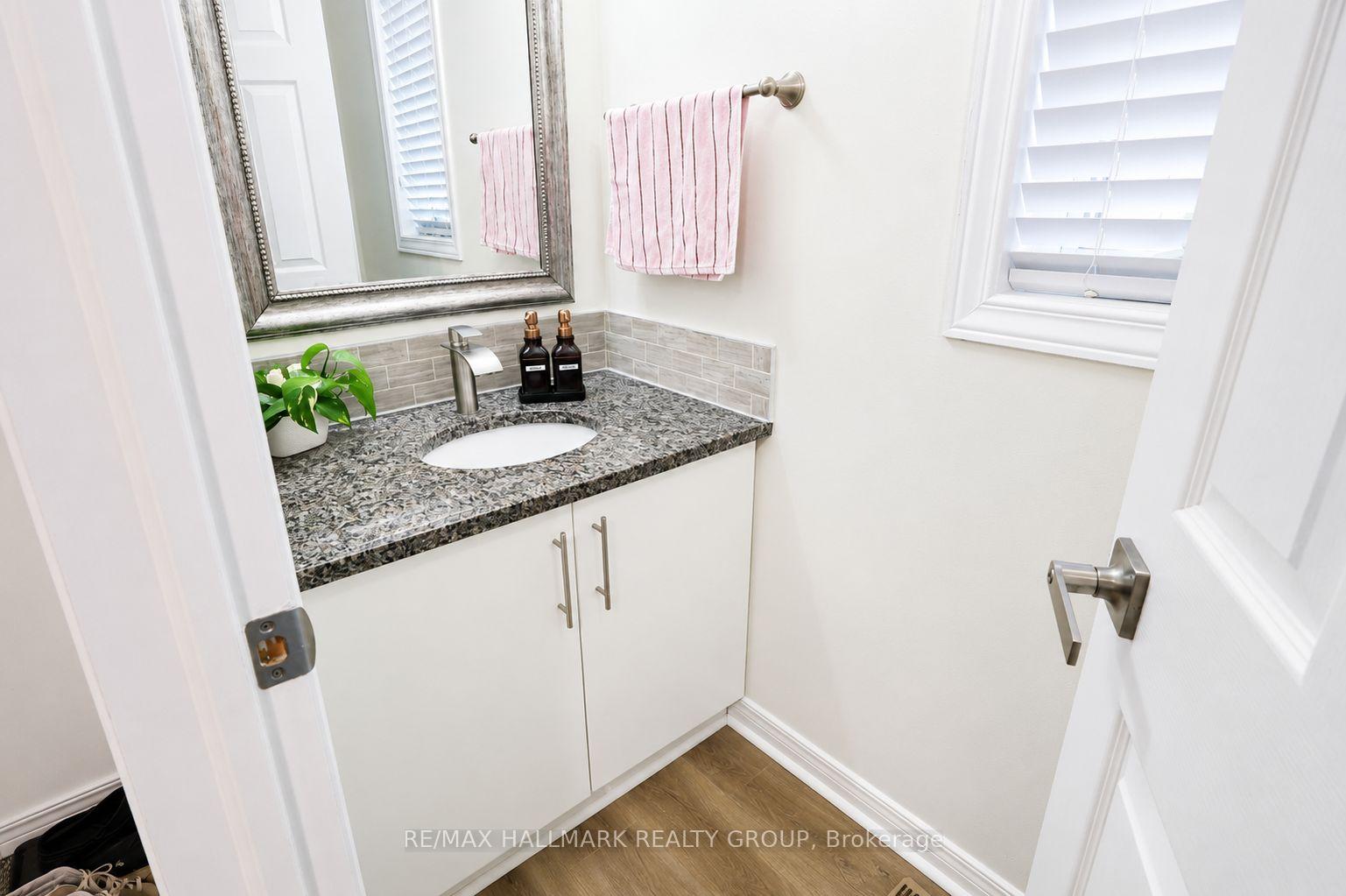 Photo 15 of 1374 Chicory Place, Ottawa, Carson Grove — HOMEH