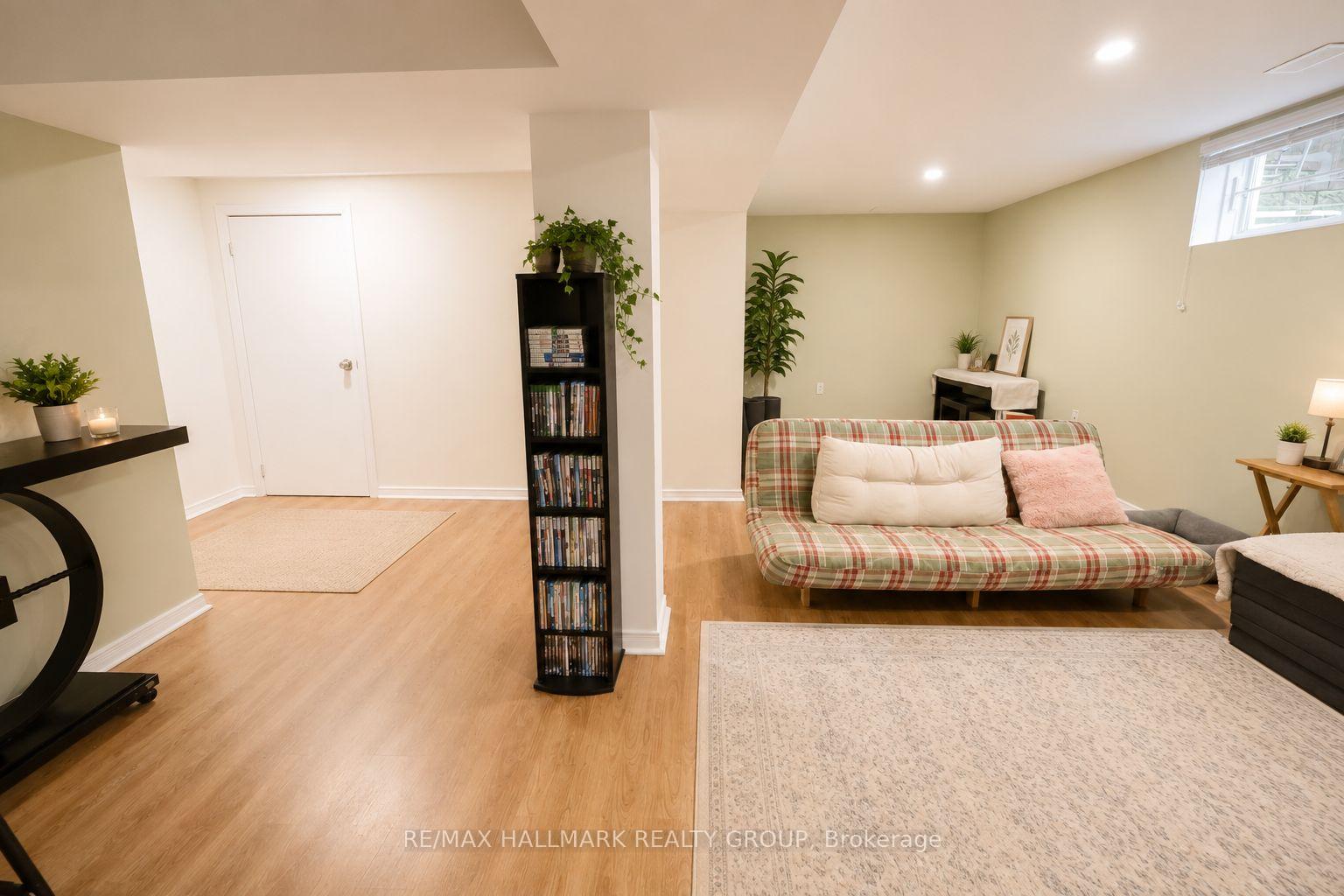 Photo 25 of 1374 Chicory Place, Ottawa, Carson Grove — HOMEH