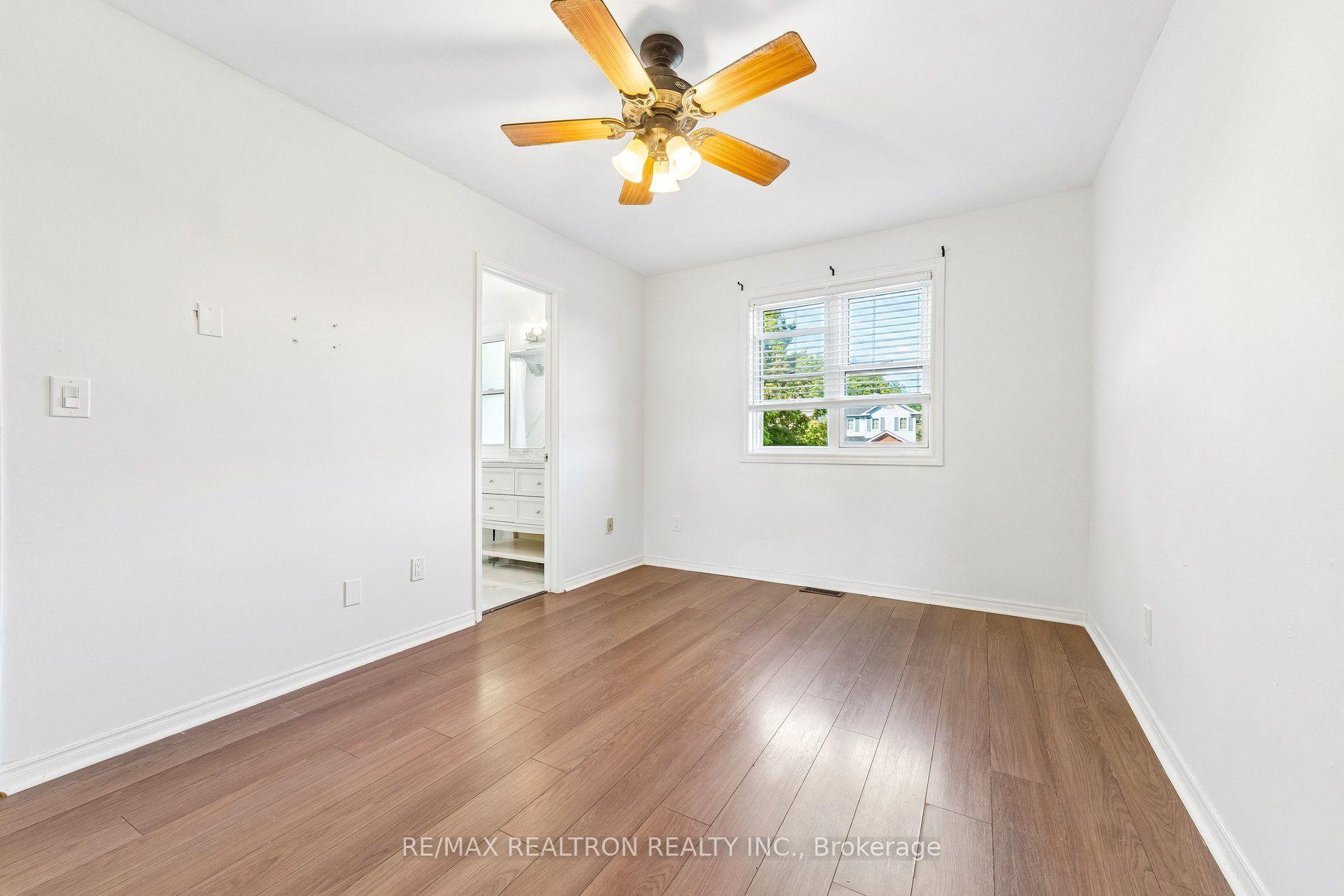 Photo 20 of 409 Cobblehill Drive, Oshawa, Pinecrest — HOMEH