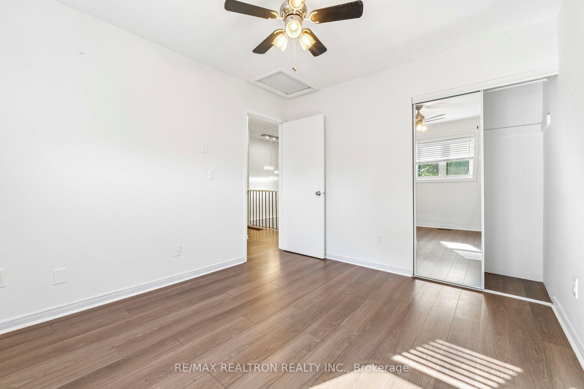 Photo 26 of 409 Cobblehill Drive, Oshawa, Pinecrest — HOMEH