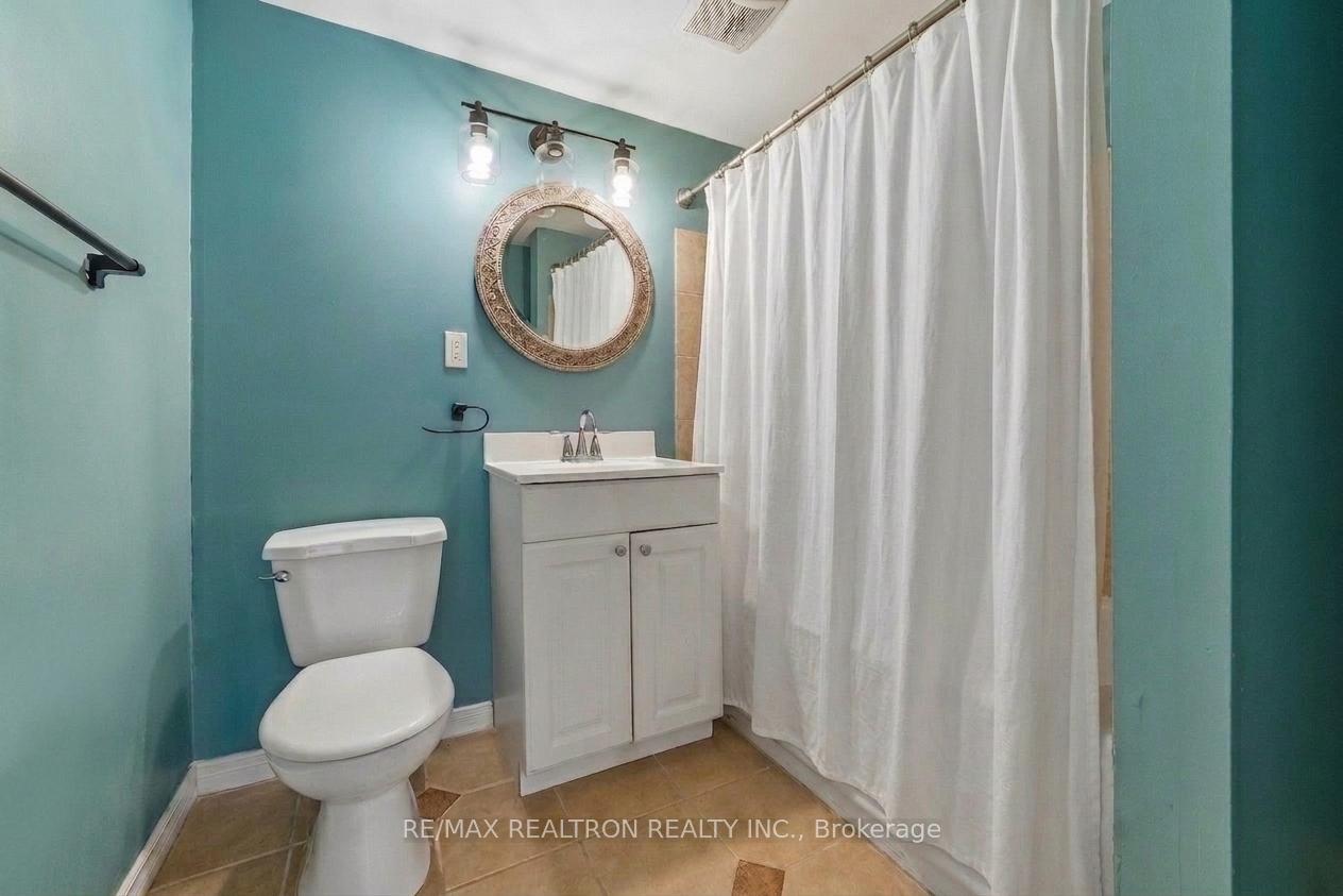 Photo 31 of 409 Cobblehill Drive, Oshawa, Pinecrest — HOMEH