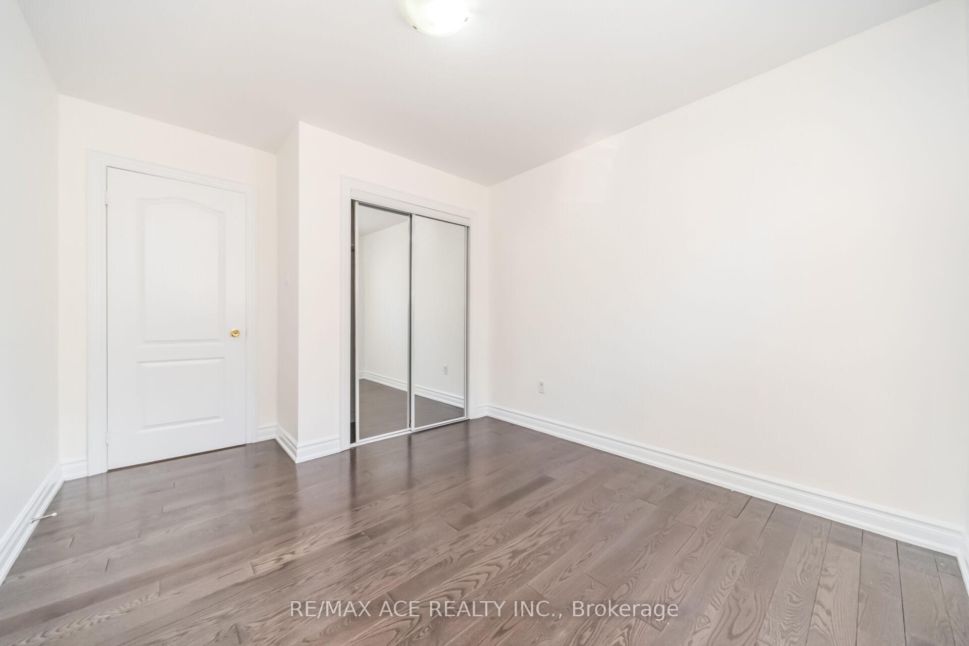 Photo 25 of Unit Main, 86 Treasure Drive, Brampton, Fletcher's Meadow — HOMEH