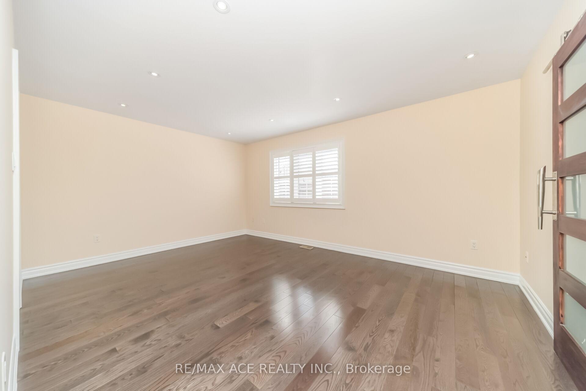 Photo 29 of Unit Main, 86 Treasure Drive, Brampton, Fletcher's Meadow — HOMEH