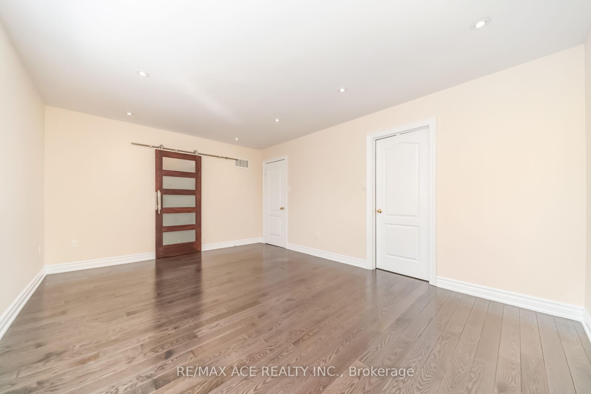 Photo 31 of Unit Main, 86 Treasure Drive, Brampton, Fletcher's Meadow — HOMEH