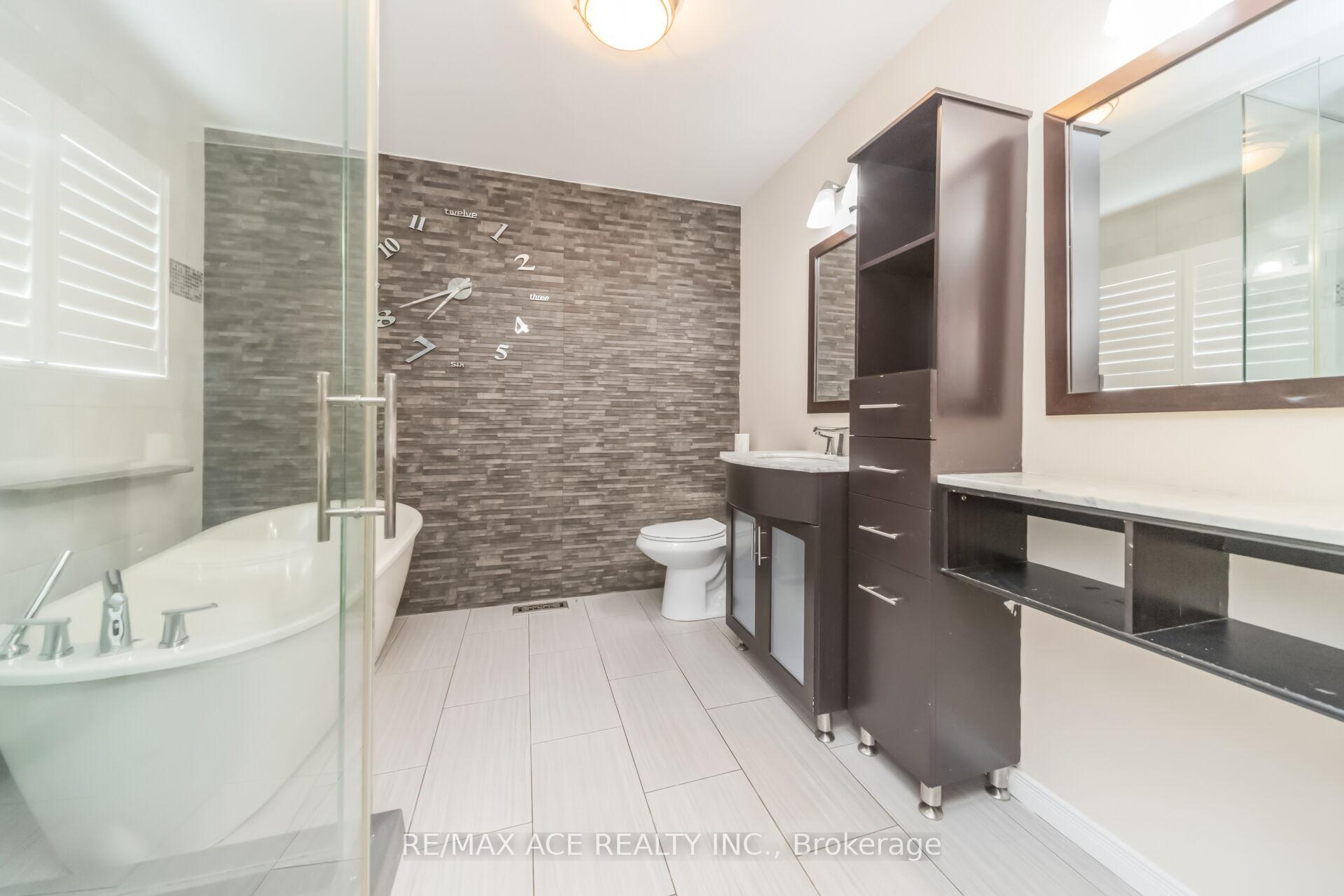 Photo 32 of Unit Main, 86 Treasure Drive, Brampton, Fletcher's Meadow — HOMEH