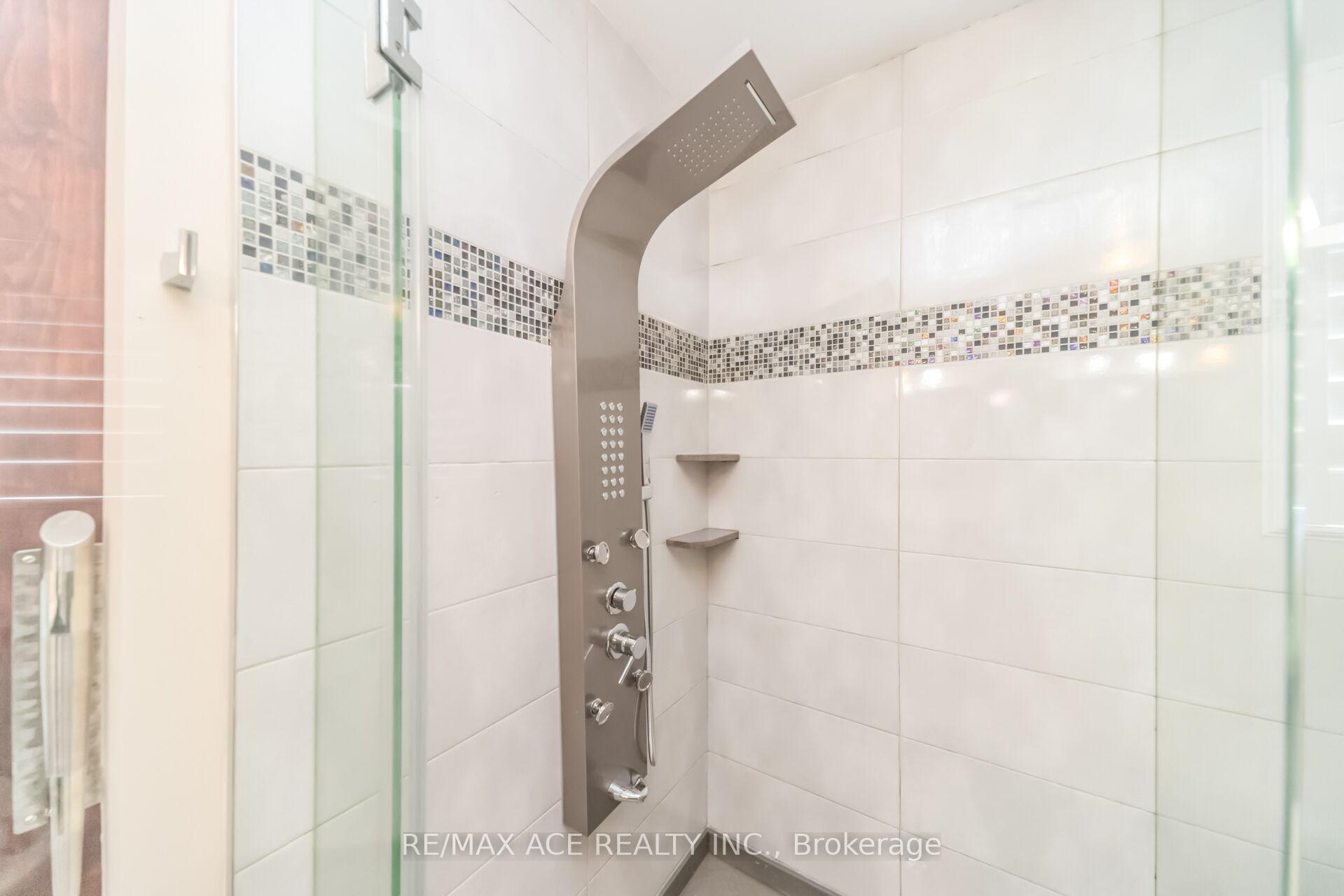 Photo 34 of Unit Main, 86 Treasure Drive, Brampton, Fletcher's Meadow — HOMEH