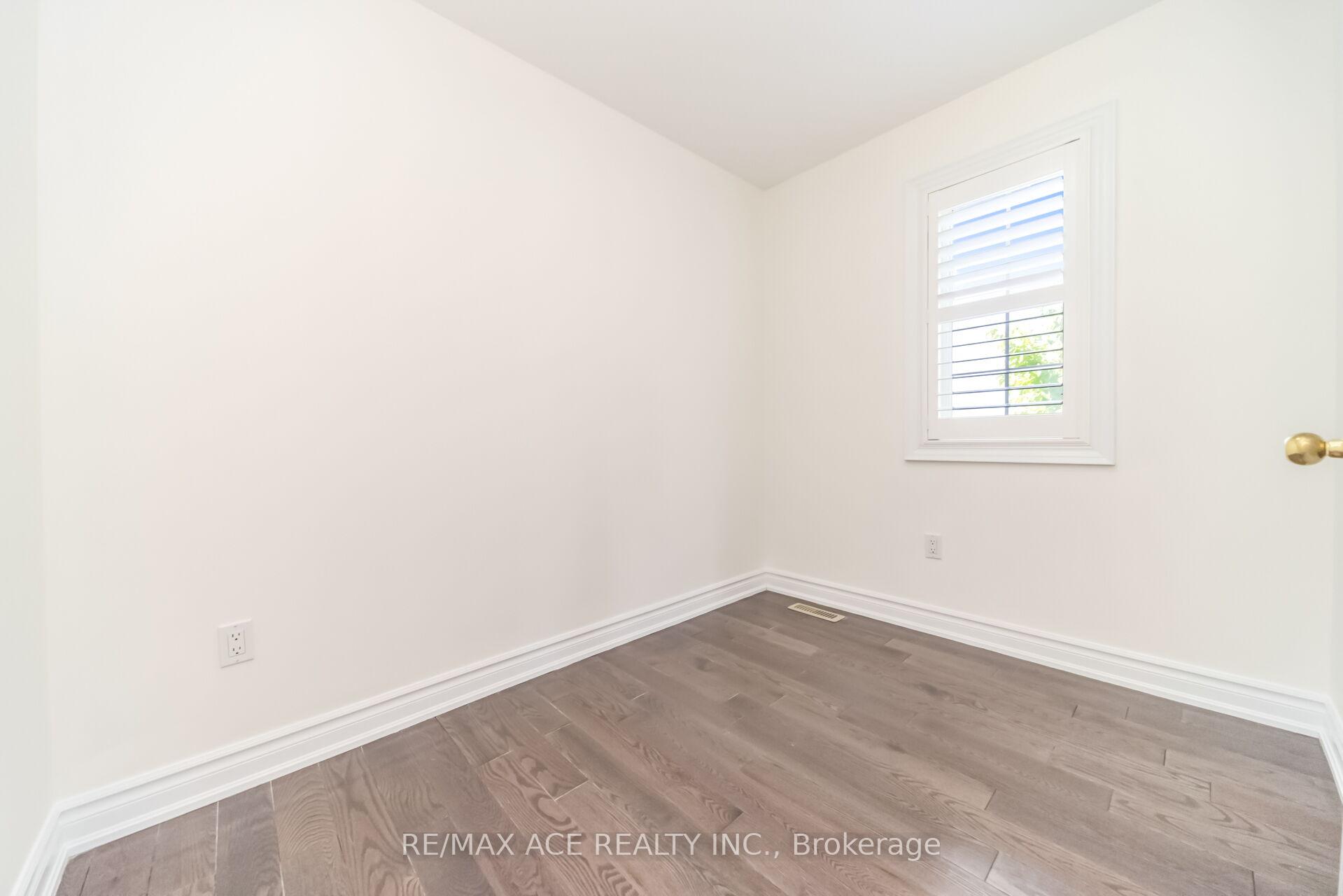 Photo 38 of Unit Main, 86 Treasure Drive, Brampton, Fletcher's Meadow — HOMEH