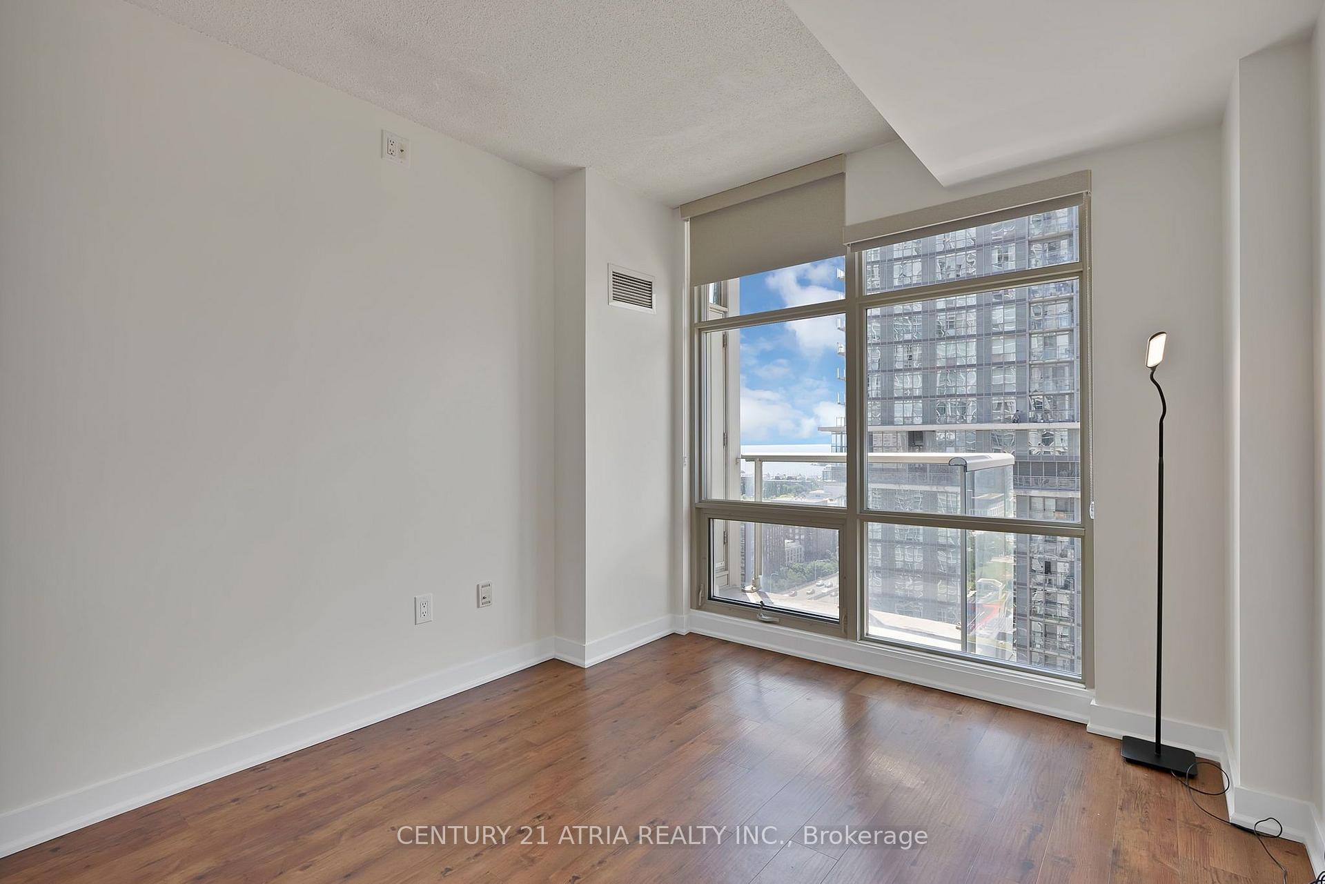 Photo 14 of Unit 2702, 35 Mariner Terrace, Toronto, Waterfront Communities — HOMEH
