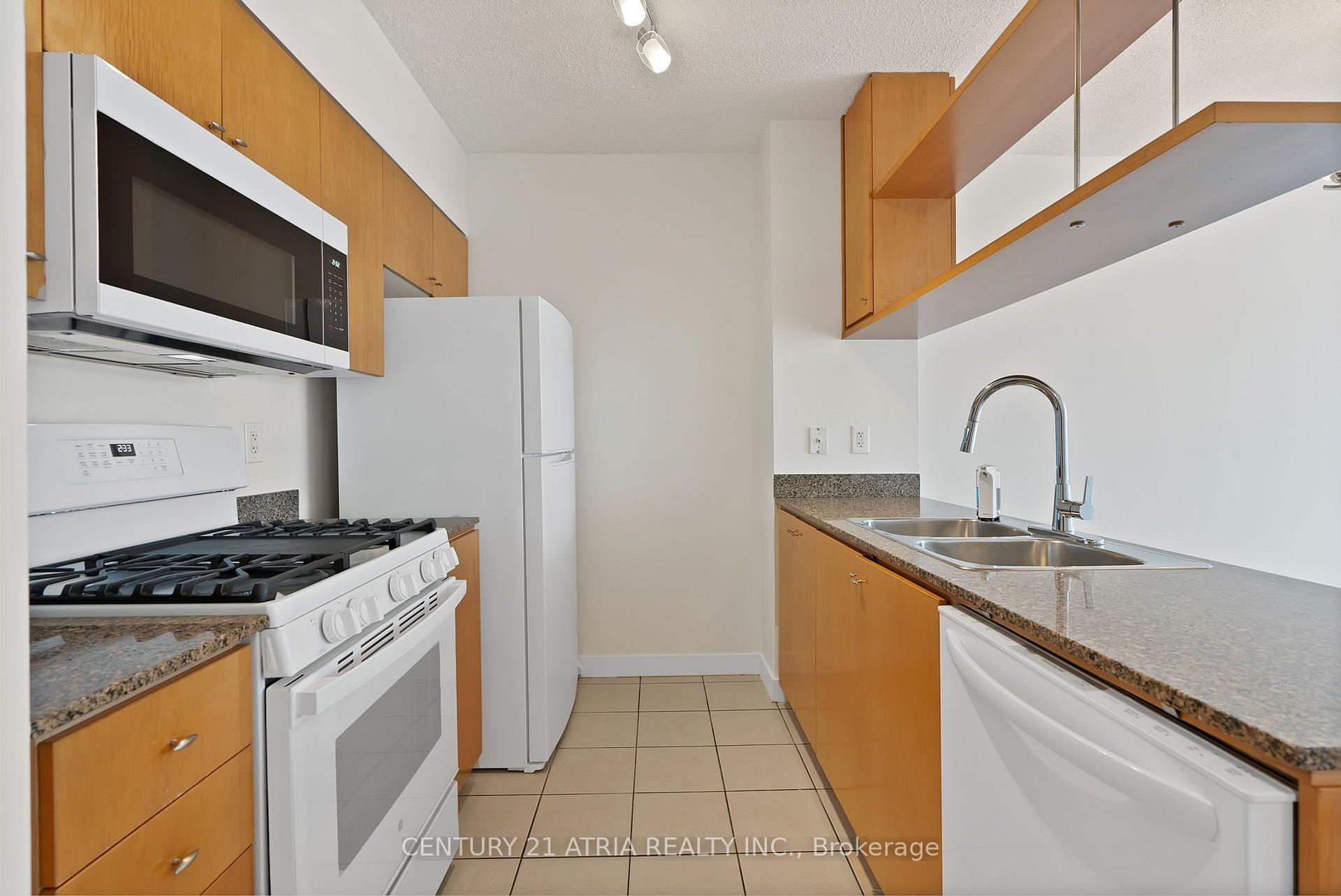 Photo 35 of Unit 2702, 35 Mariner Terrace, Toronto, Waterfront Communities — HOMEH