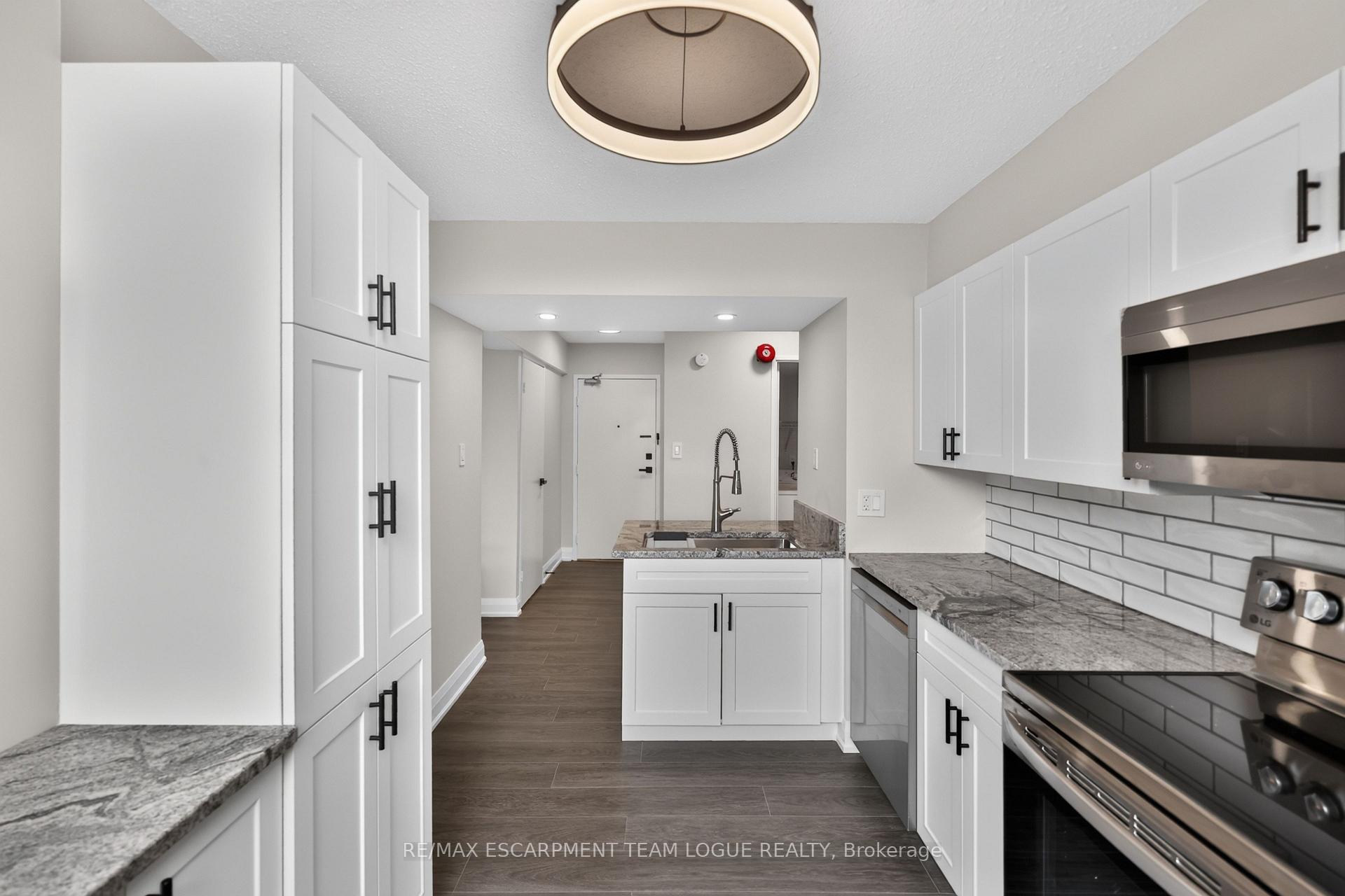 Photo 9 of Unit 401, 700 Dynes Road, Burlington, Roseland — HOMEH