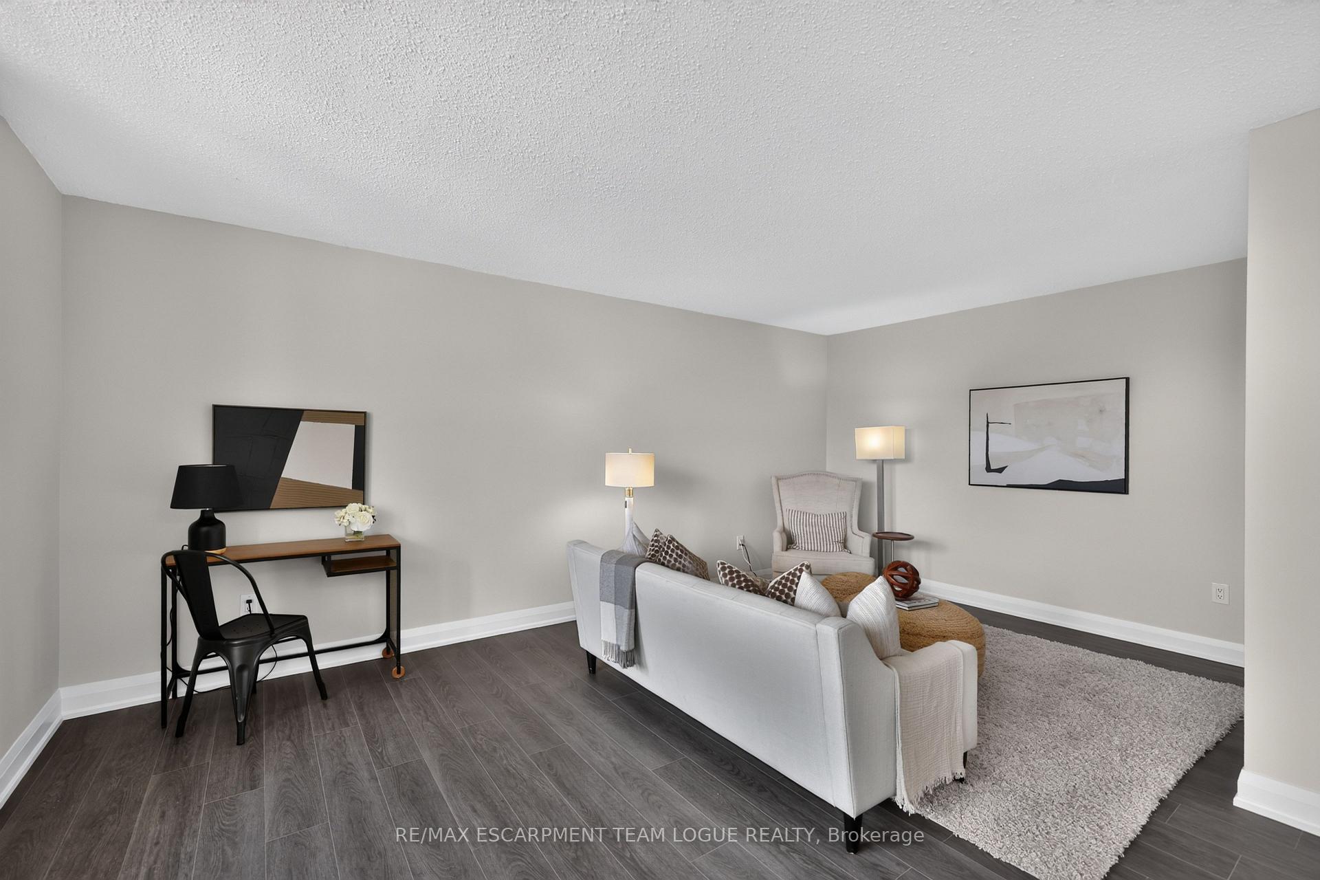 Photo 15 of Unit 401, 700 Dynes Road, Burlington, Roseland — HOMEH