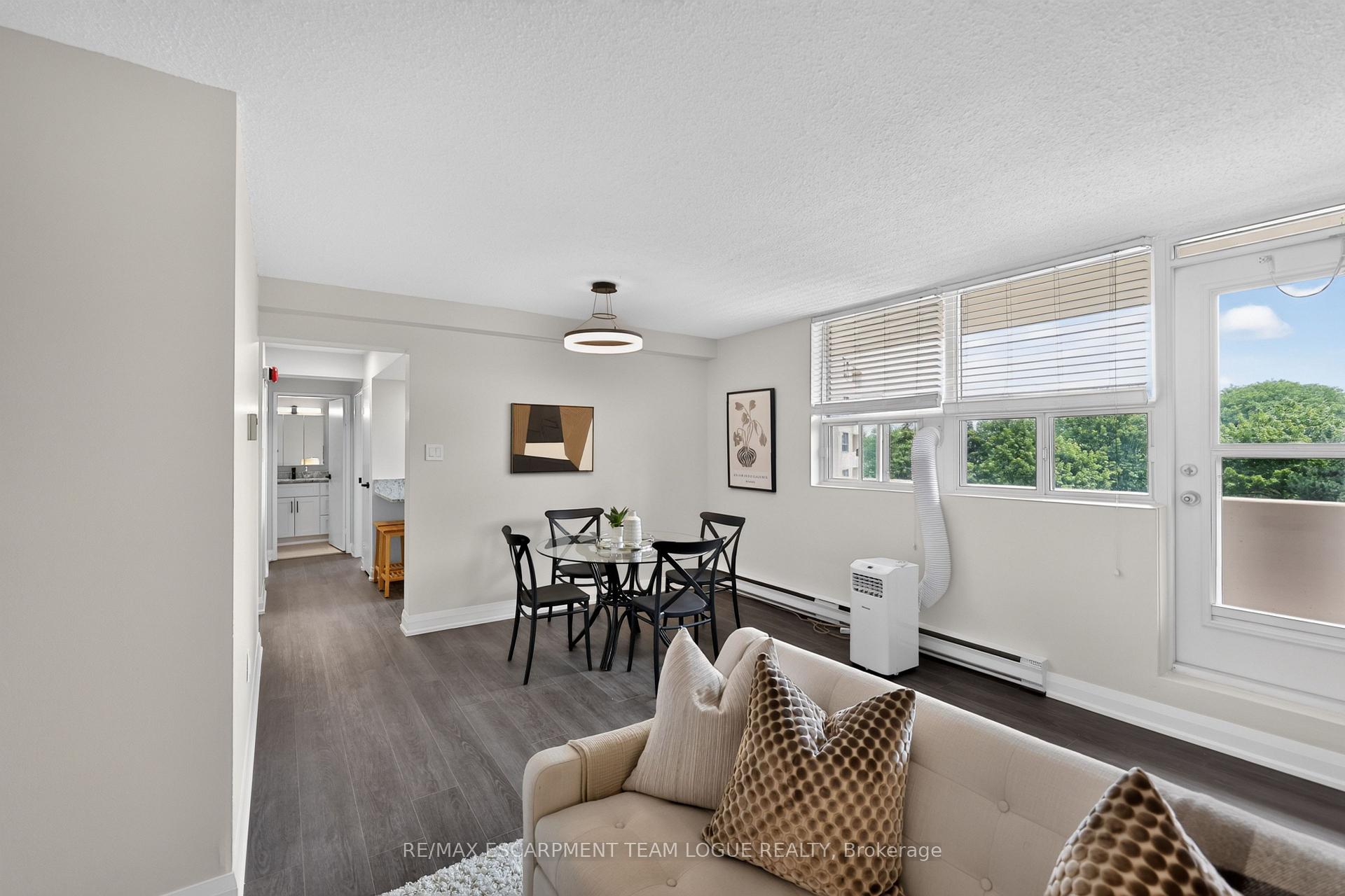 Photo 18 of Unit 401, 700 Dynes Road, Burlington, Roseland — HOMEH