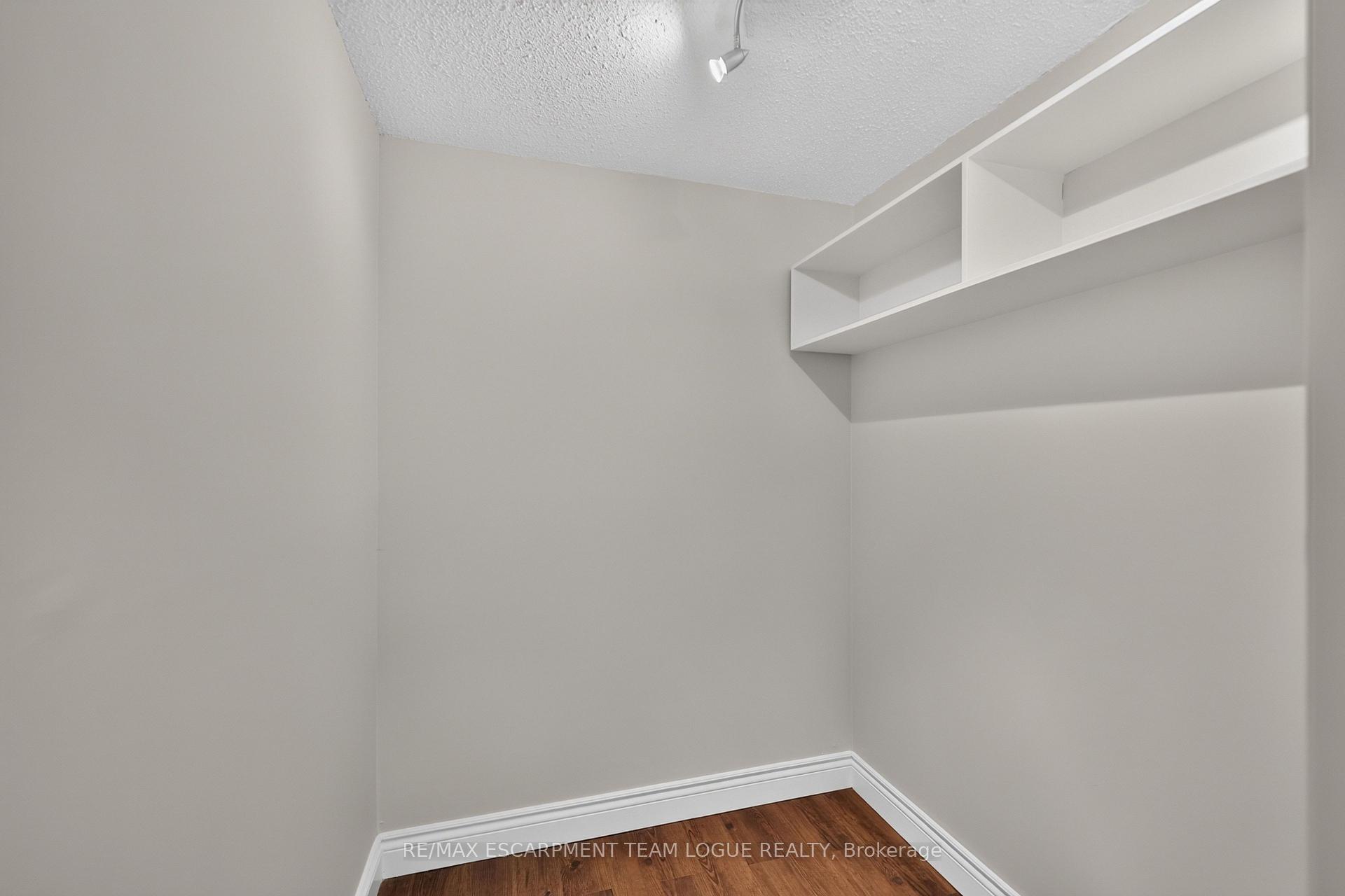 Photo 28 of Unit 401, 700 Dynes Road, Burlington, Roseland — HOMEH
