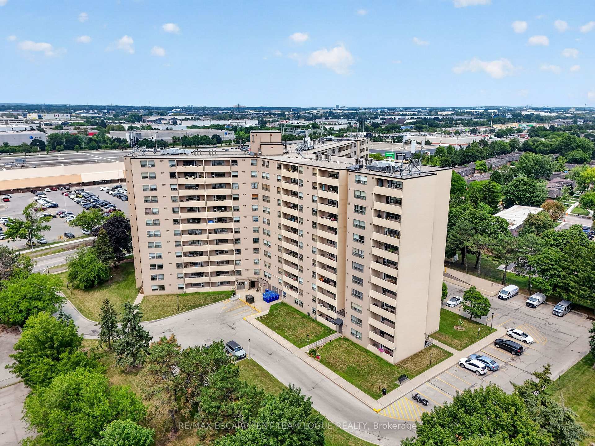 Photo 41 of Unit 401, 700 Dynes Road, Burlington, Roseland — HOMEH