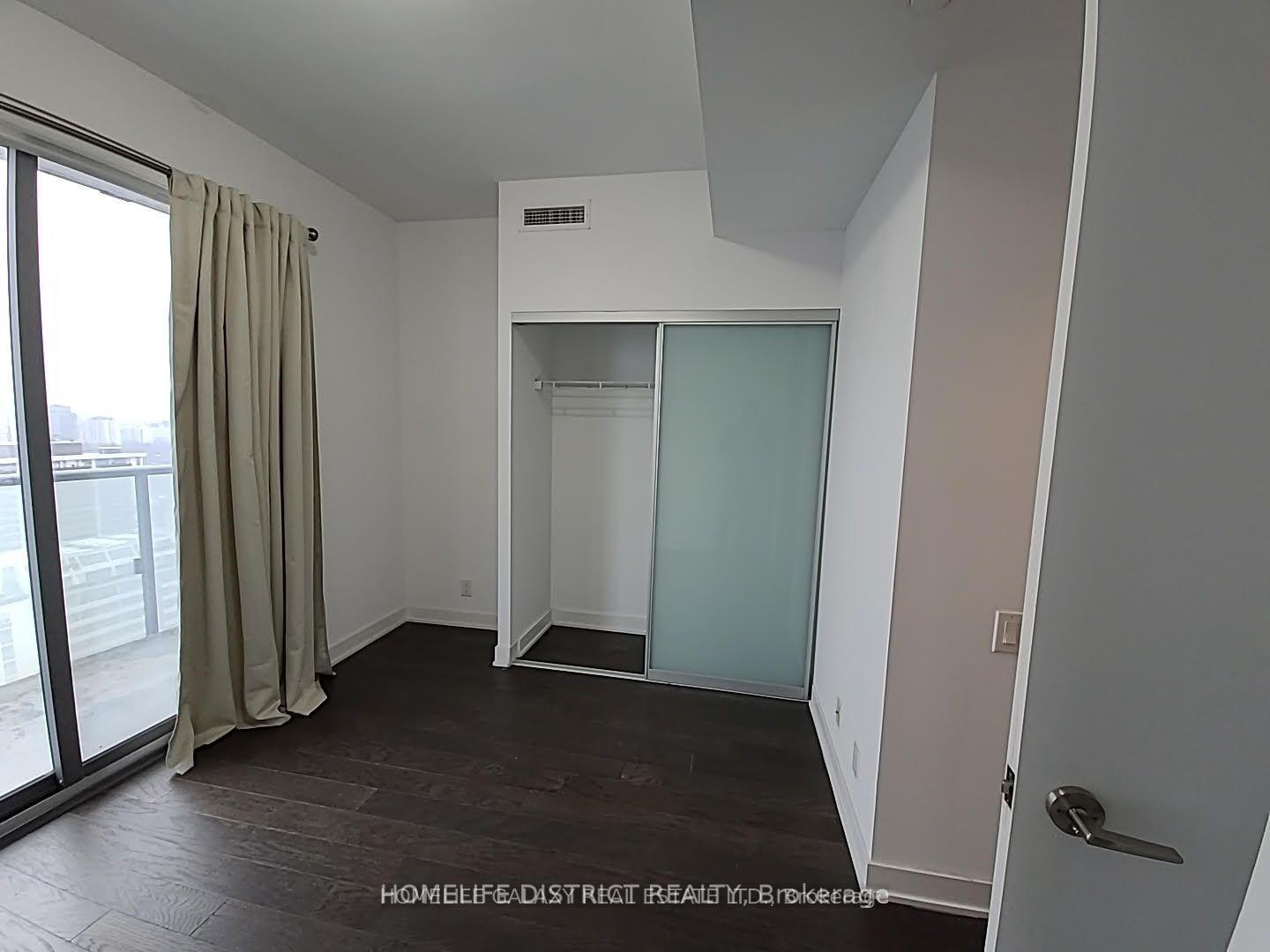 Photo 5 of Unit LPH_06, 1815 Yonge Street, Toronto, Mount Pleasant West — HOMEH
