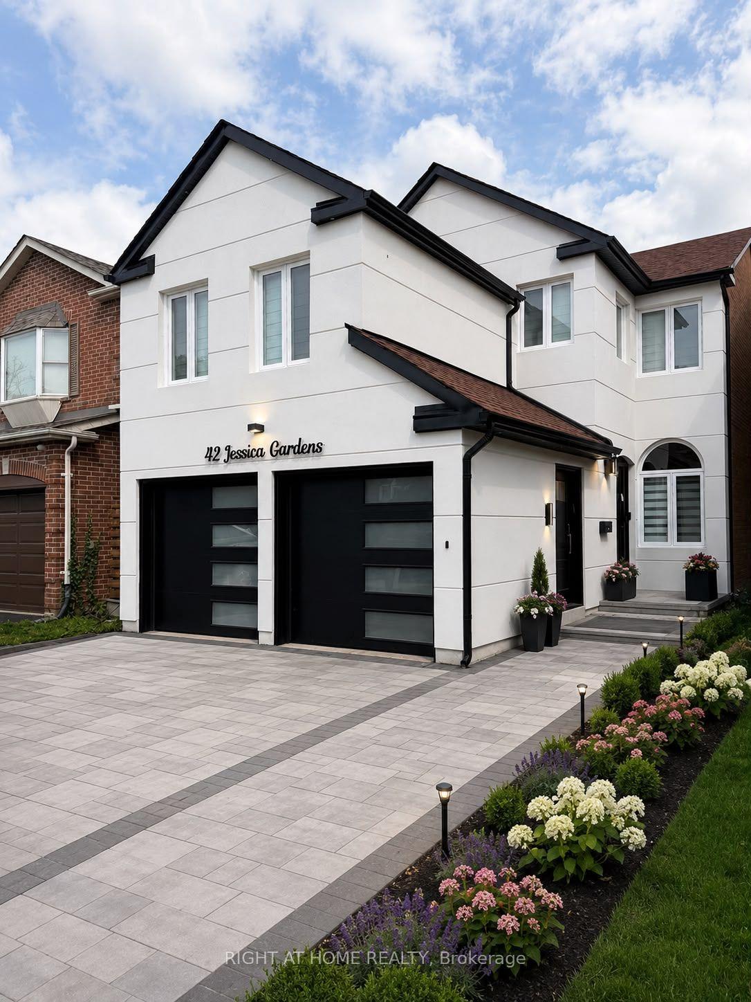 Photo 1 of 42 Jessica Gardens, Vaughan, Crestwood-Springfarm-Yorkhill — HOMEH