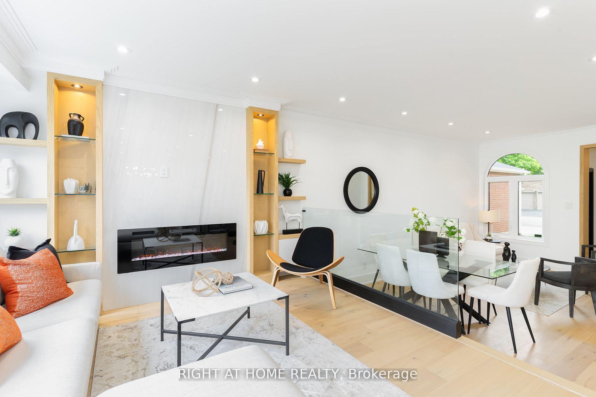 Photo 6 of 42 Jessica Gardens, Vaughan, Crestwood-Springfarm-Yorkhill — HOMEH