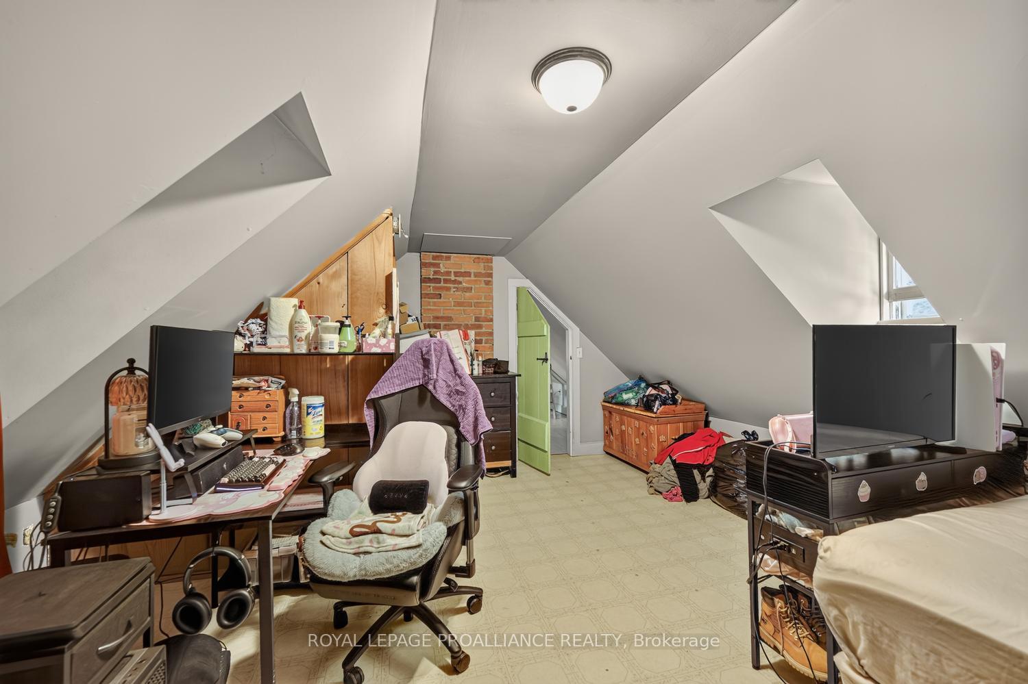 Photo 12 of 2405 Brouseville Road, Edwardsburgh/Cardinal, Edwardsburgh/Cardinal Twp — HOMEH