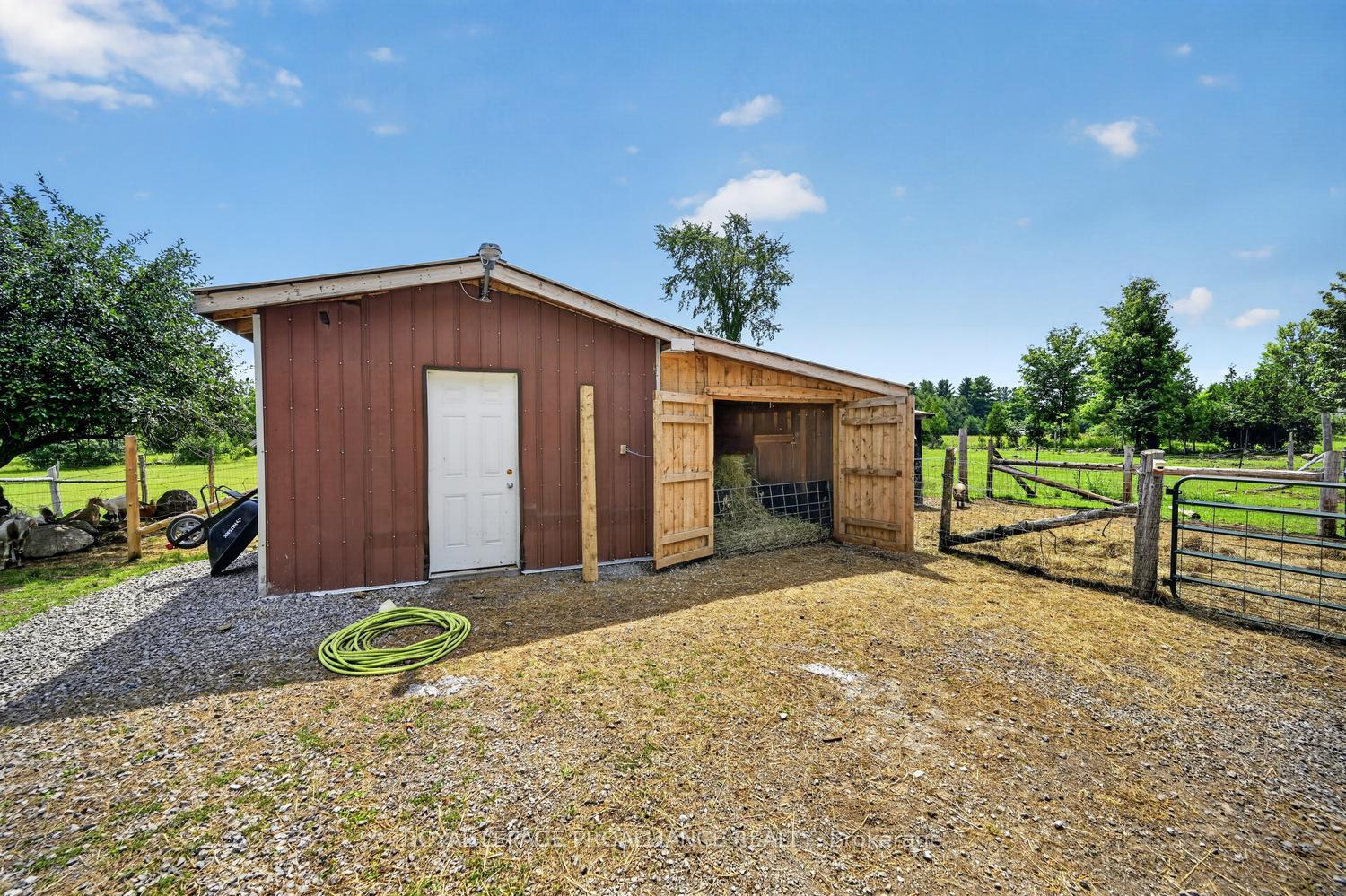 Photo 19 of 2405 Brouseville Road, Edwardsburgh/Cardinal, Edwardsburgh/Cardinal Twp — HOMEH
