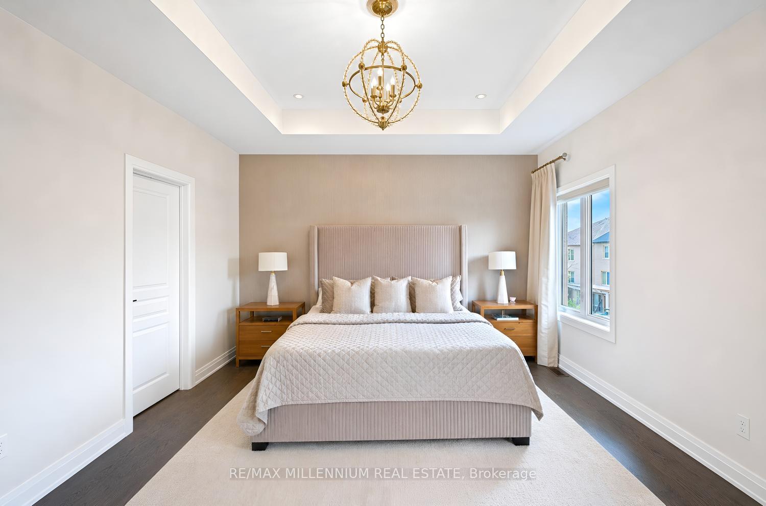 Photo 27 of 18 Boone Crescent, Vaughan, Kleinburg — HOMEH