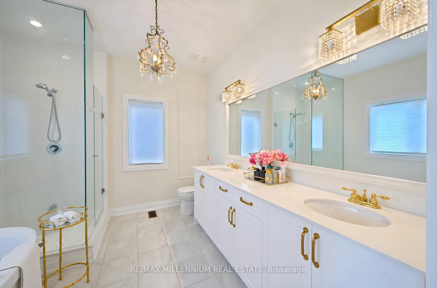 Photo 29 of 18 Boone Crescent, Vaughan, Kleinburg — HOMEH