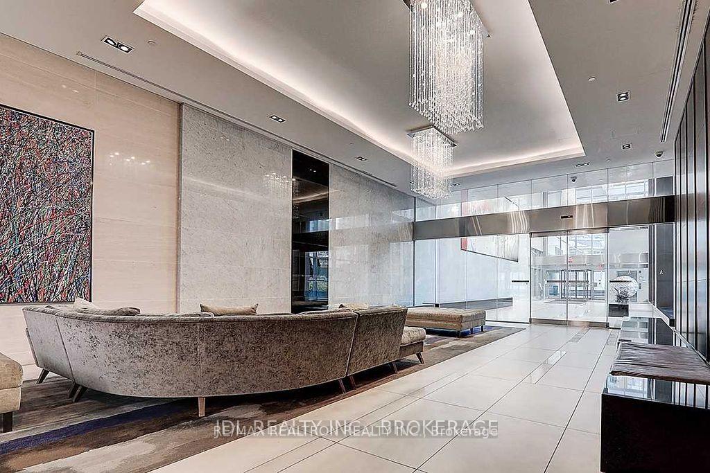 Photo 4 of Unit 1112, 386 Yonge Street, Toronto, Bay Street Corridor — HOMEH