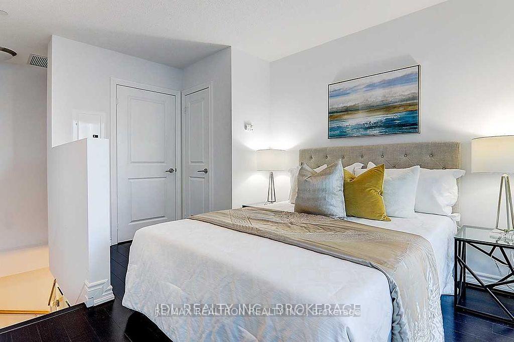 Photo 17 of Unit 1112, 386 Yonge Street, Toronto, Bay Street Corridor — HOMEH