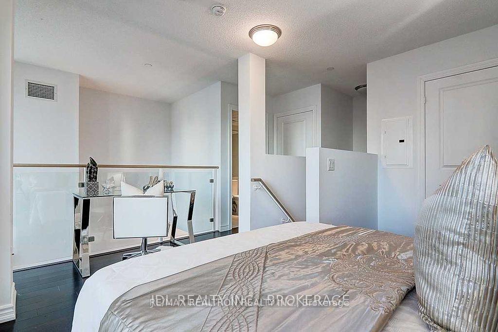 Photo 18 of Unit 1112, 386 Yonge Street, Toronto, Bay Street Corridor — HOMEH