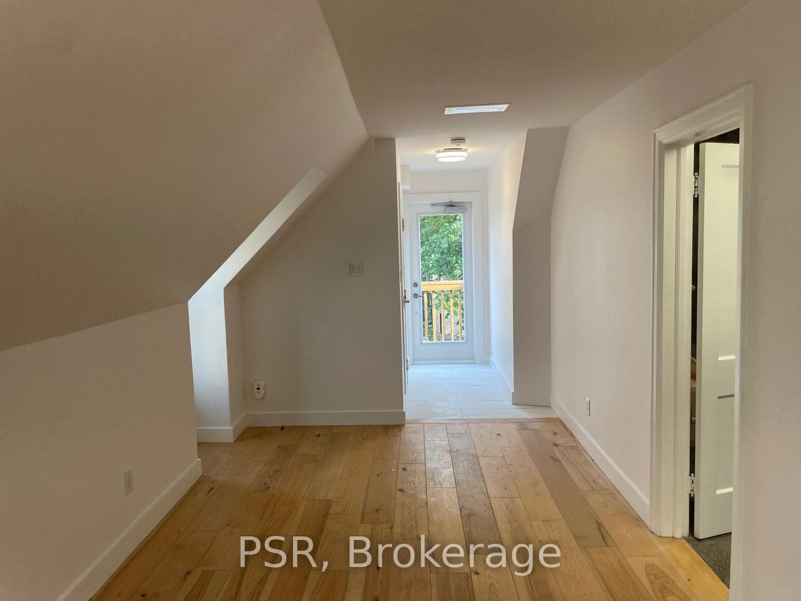 Photo 11 of Unit 3RD FL, 25 Coulson Avenue, Toronto, Forest Hill South — HOMEH