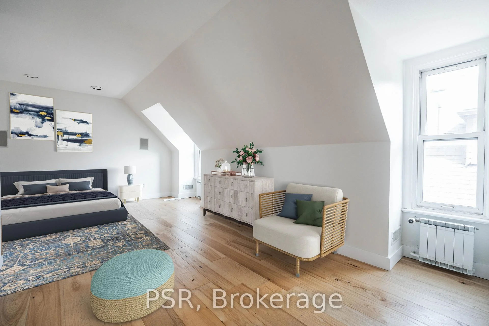 Photo 4 of Unit 3RD FL, 25 Coulson Avenue, Toronto, Forest Hill South — HOMEH