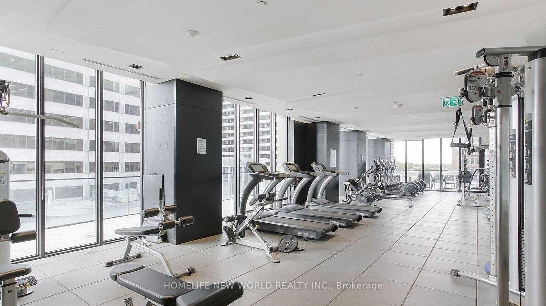 Photo 13 of Unit 506, 8 Eglinton Avenue E, Toronto, Mount Pleasant West — HOMEH