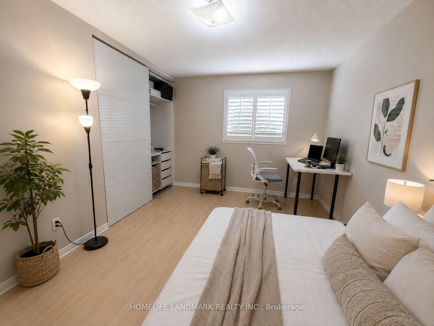 Photo 1 of 4674 Antelope Crescent, Mississauga, Hurontario — HOMEH