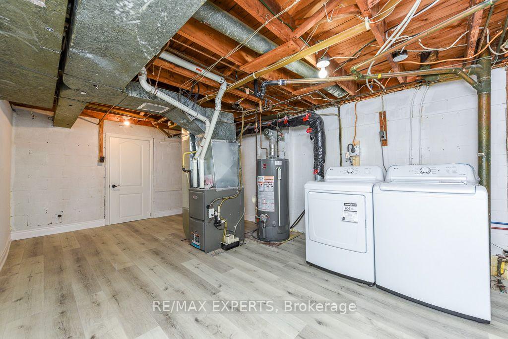 Photo 17 of 22 Rubydale Gardens, North York, Humber Summit — HOMEH