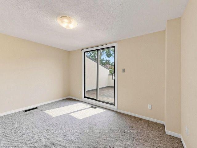 Photo 14 of 601 Roehampton Avenue, Toronto, Mount Pleasant East — HOMEH