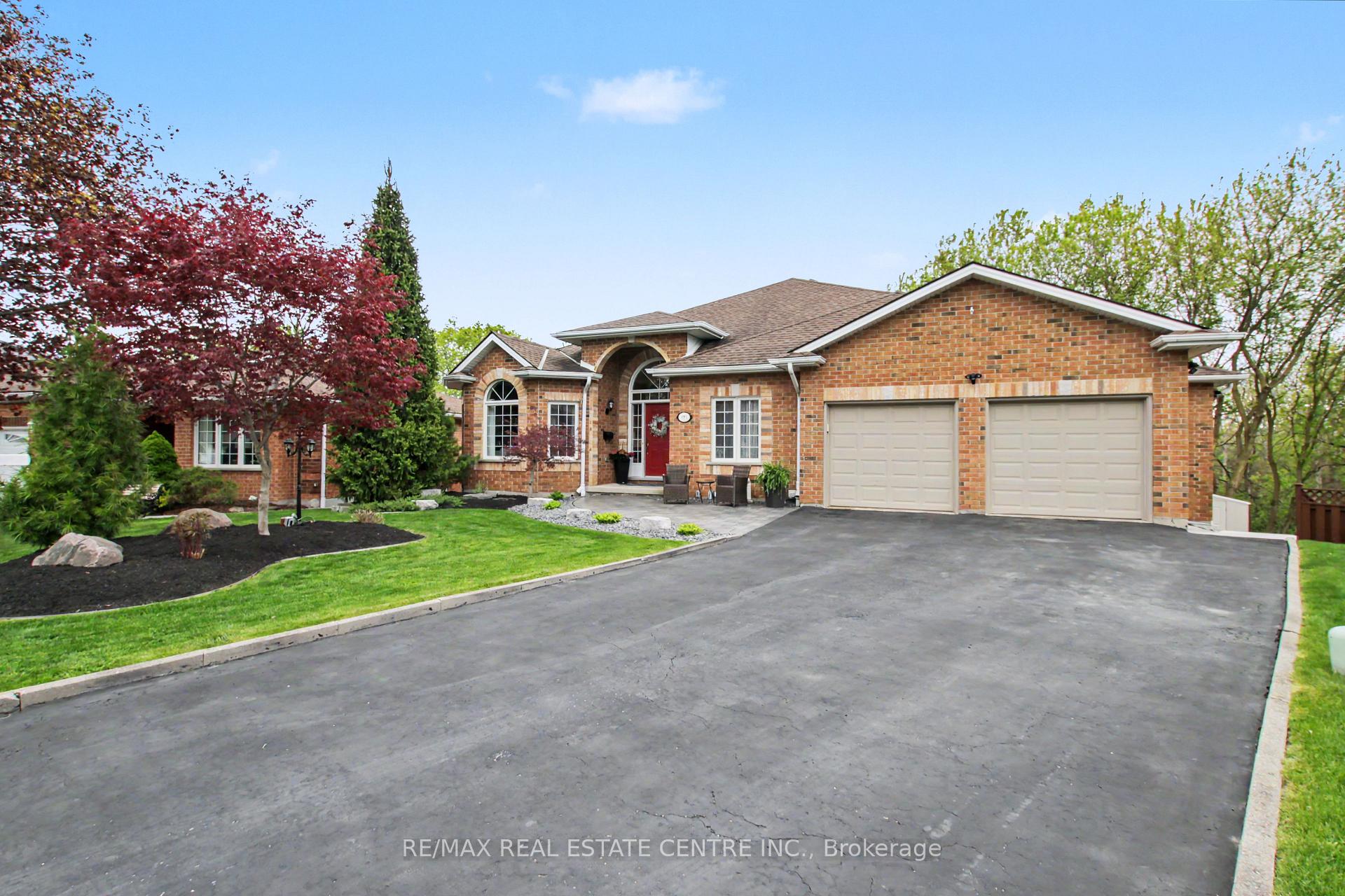 Photo 2 of 183 Taylor Avenue, Cambridge, Christopher-Champlain — HOMEH