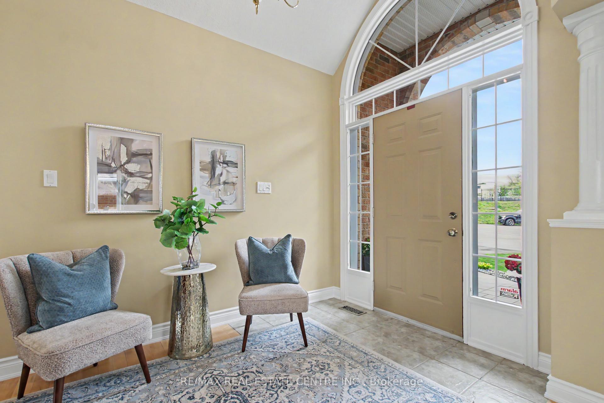 Photo 6 of 183 Taylor Avenue, Cambridge, Christopher-Champlain — HOMEH