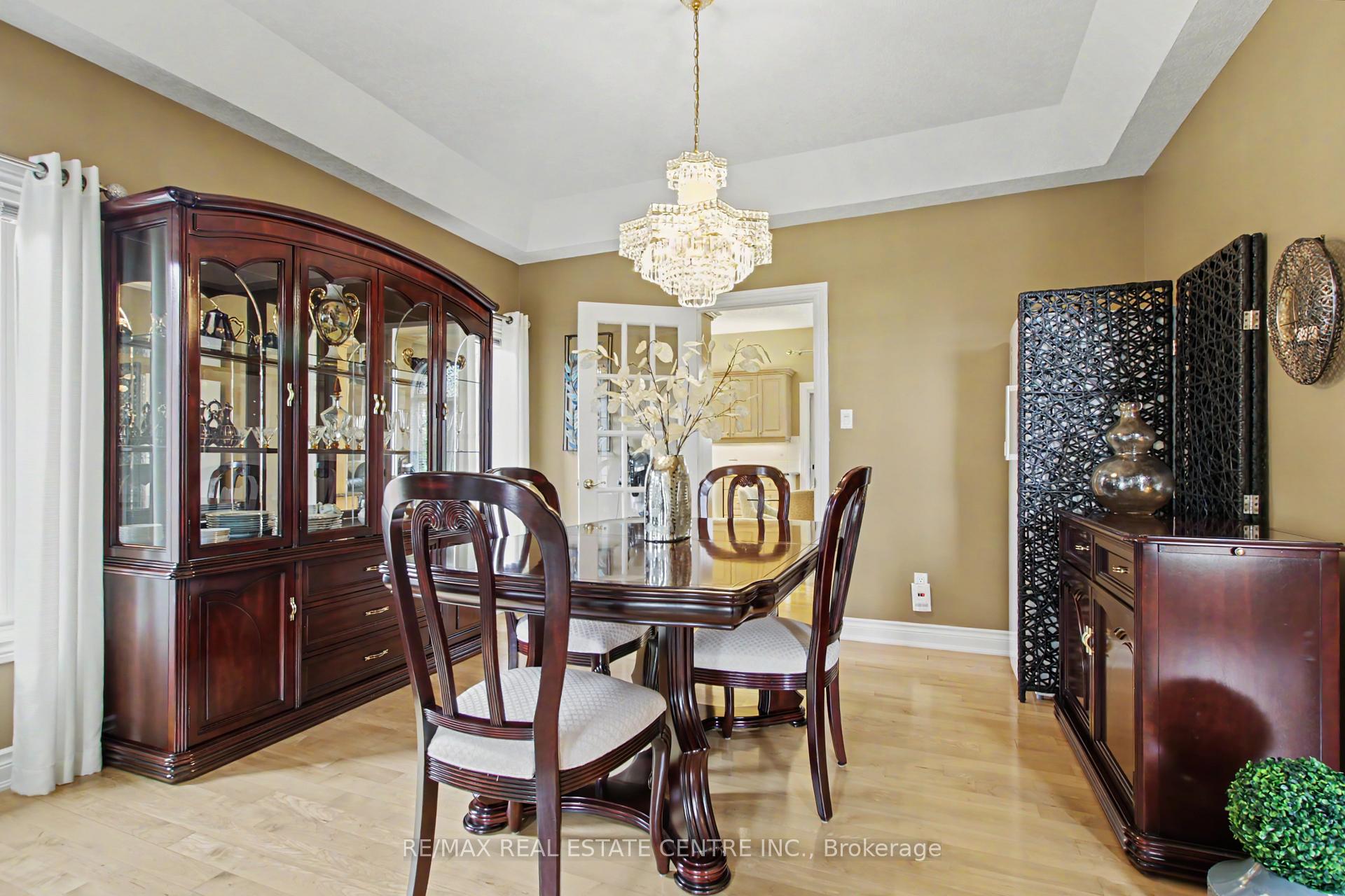 Photo 10 of 183 Taylor Avenue, Cambridge, Christopher-Champlain — HOMEH