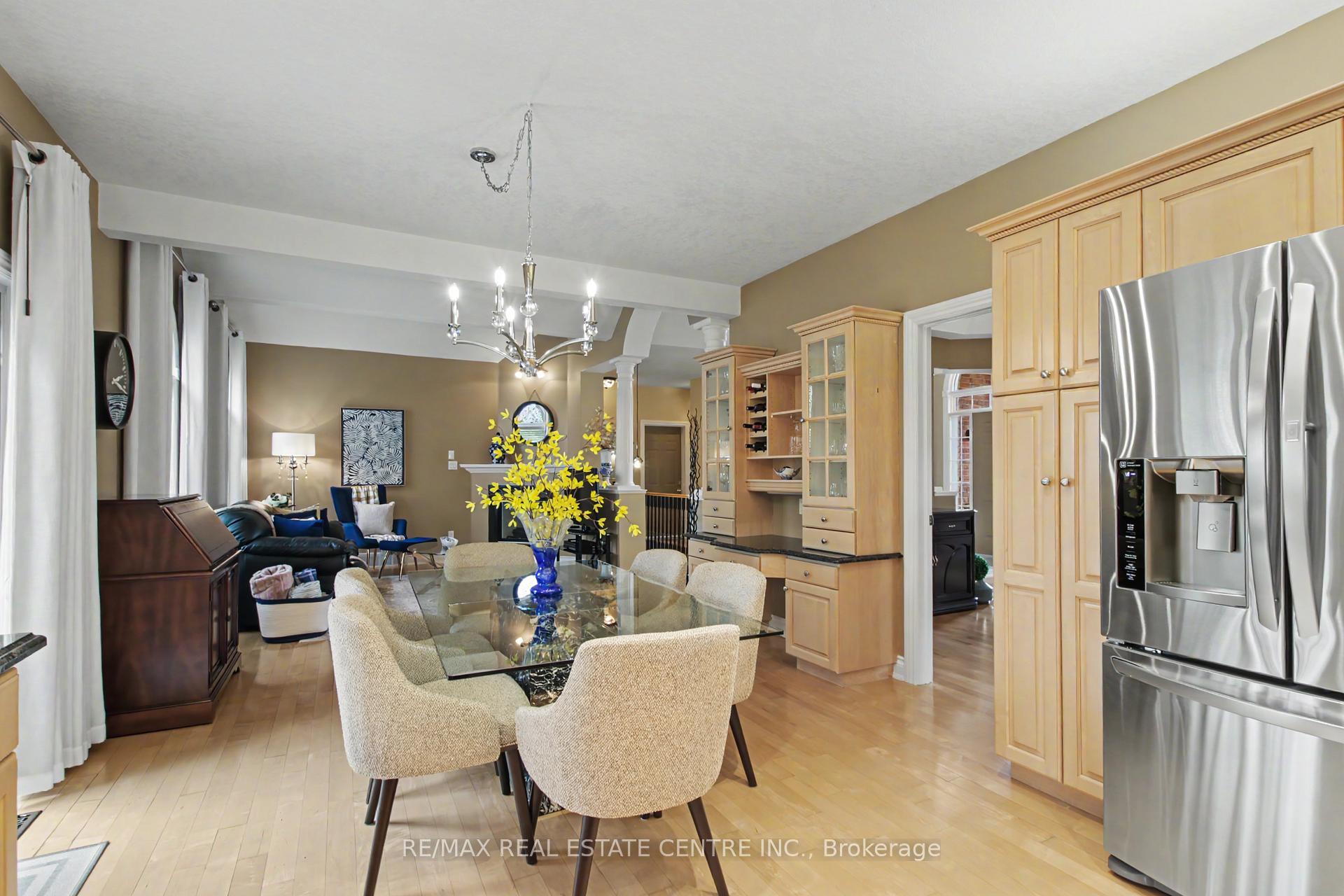 Photo 13 of 183 Taylor Avenue, Cambridge, Christopher-Champlain — HOMEH