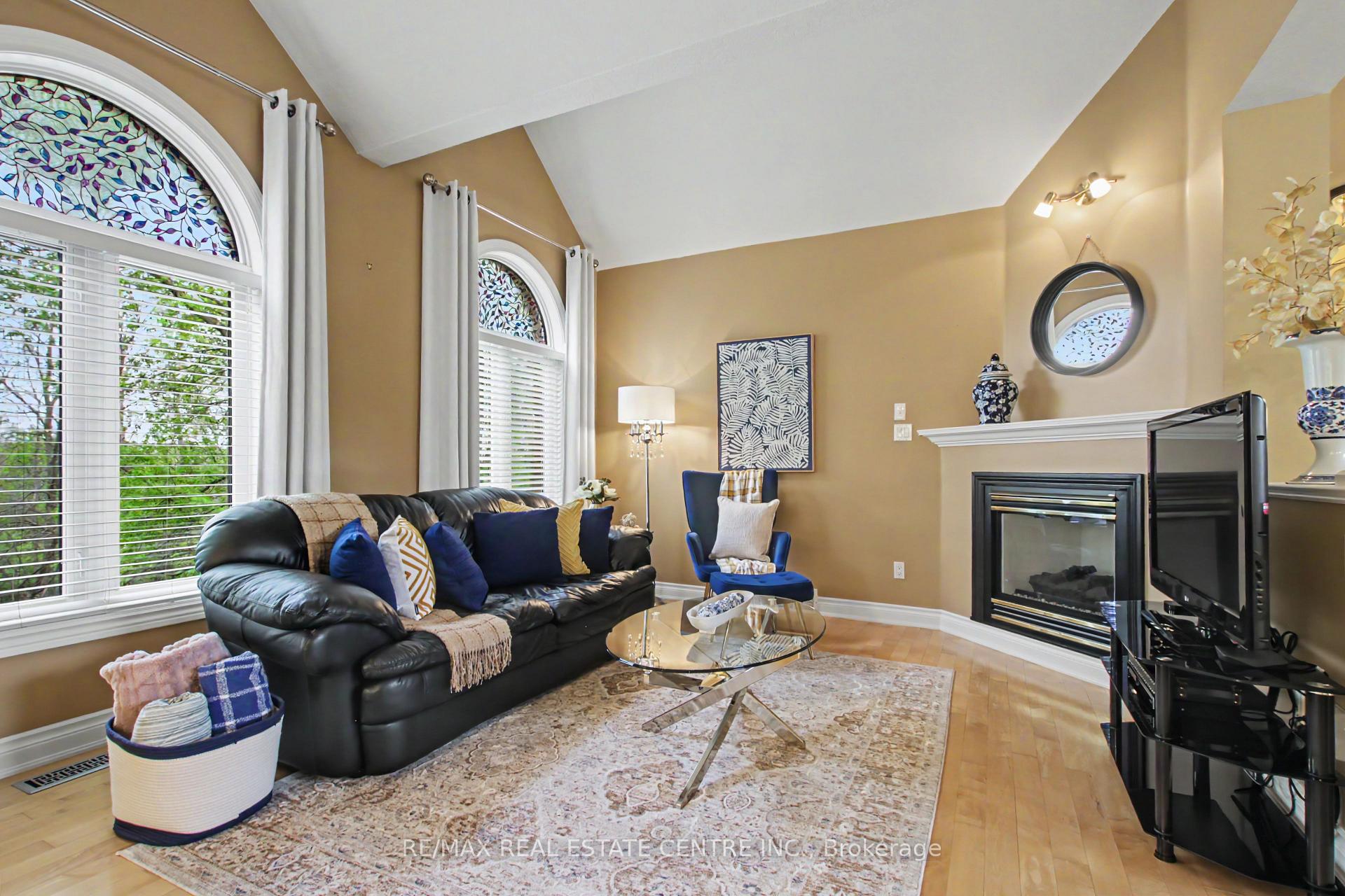 Photo 16 of 183 Taylor Avenue, Cambridge, Christopher-Champlain — HOMEH