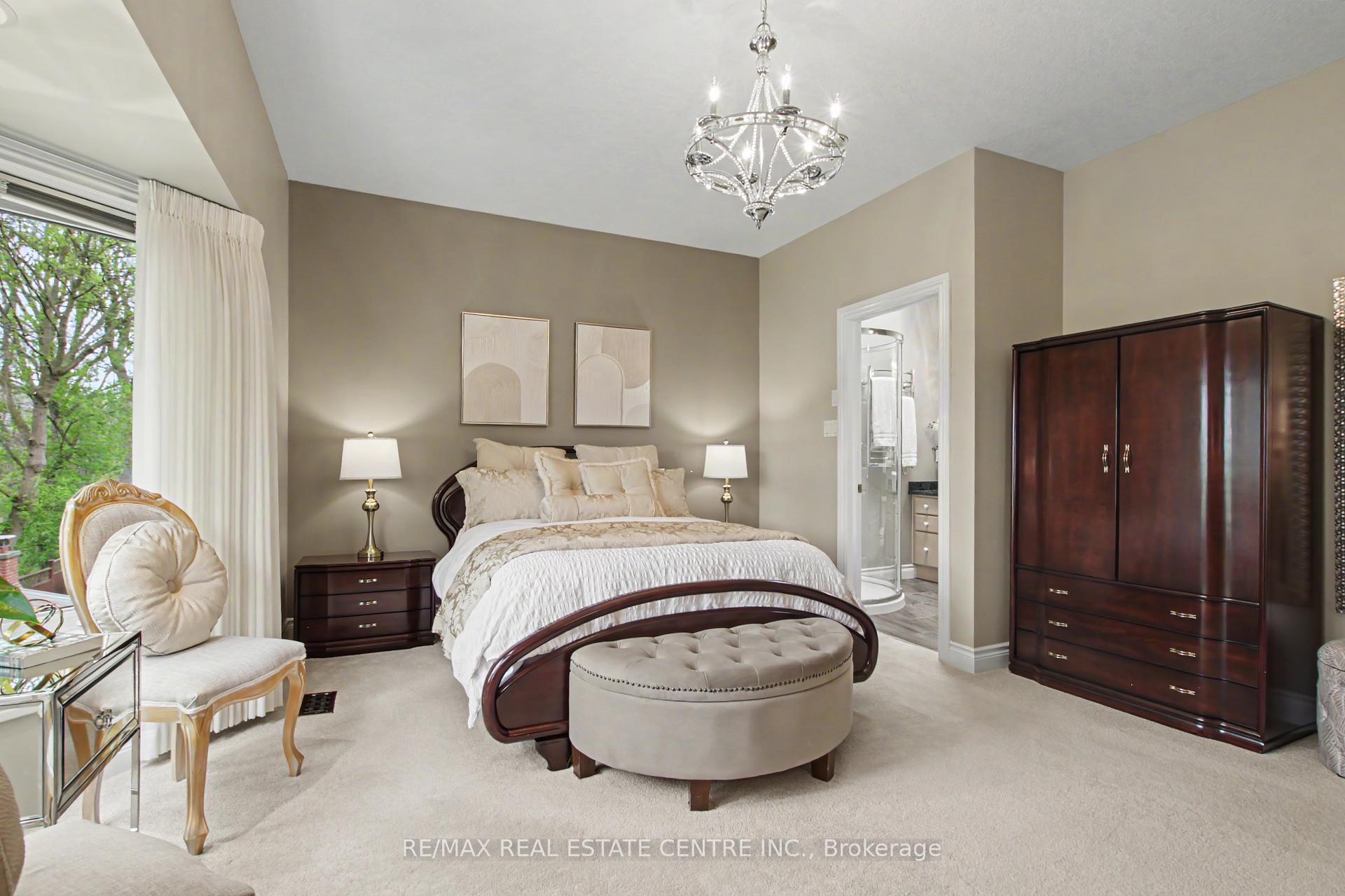 Photo 24 of 183 Taylor Avenue, Cambridge, Christopher-Champlain — HOMEH