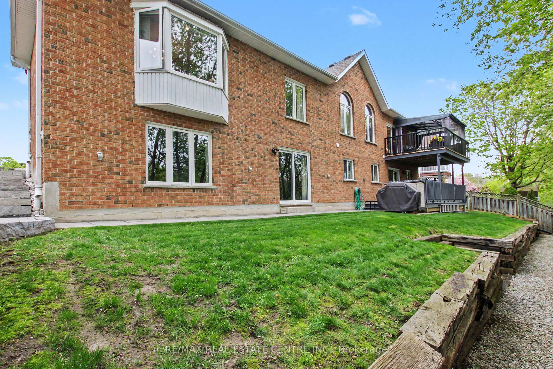Photo 42 of 183 Taylor Avenue, Cambridge, Christopher-Champlain — HOMEH